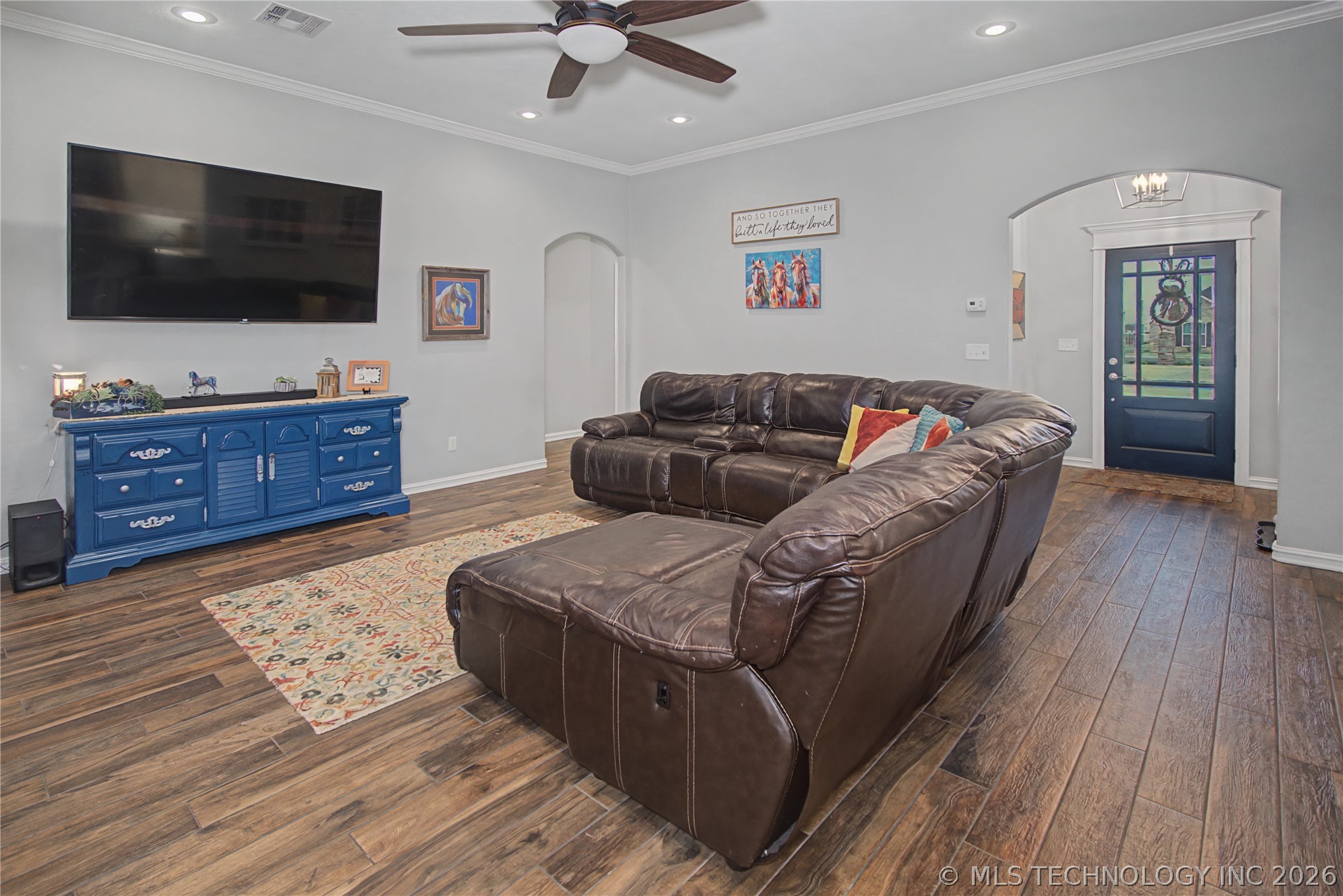 6903 S 4th Street W Property Photo 4