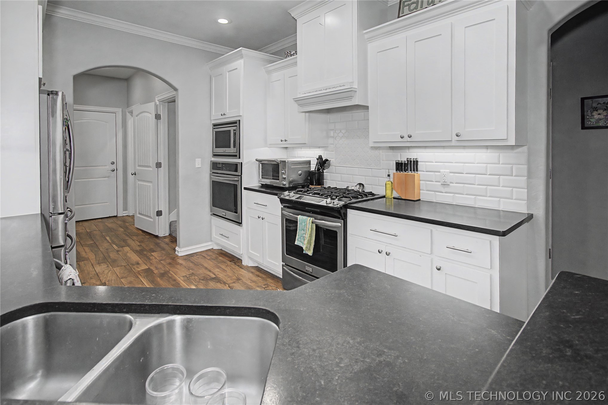 6903 S 4th Street W Property Photo 7