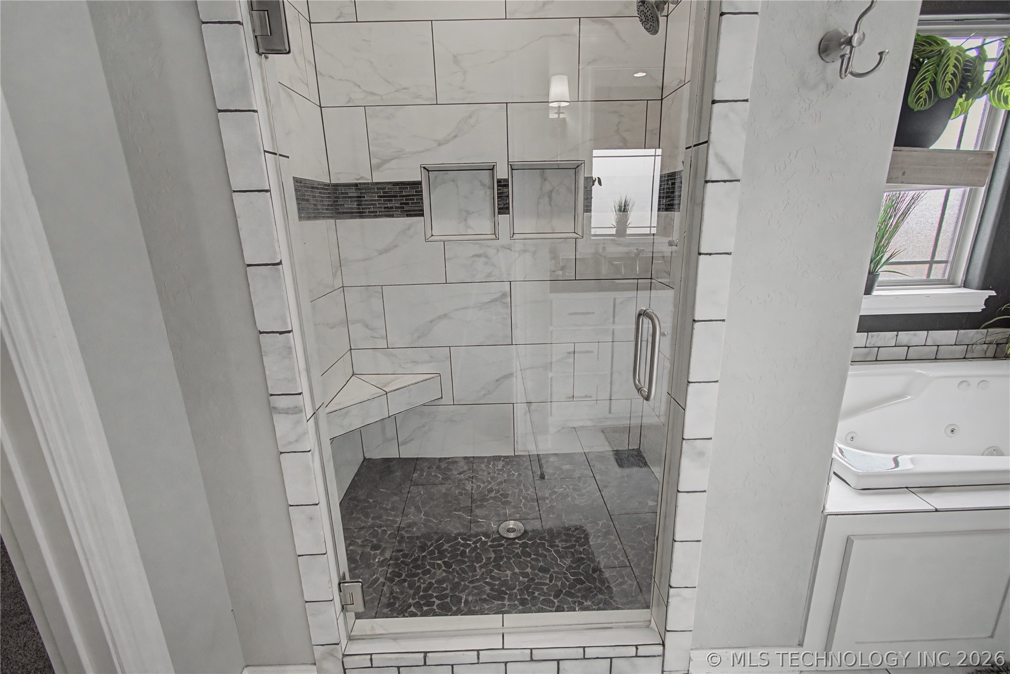 6903 S 4th Street W Property Photo 18