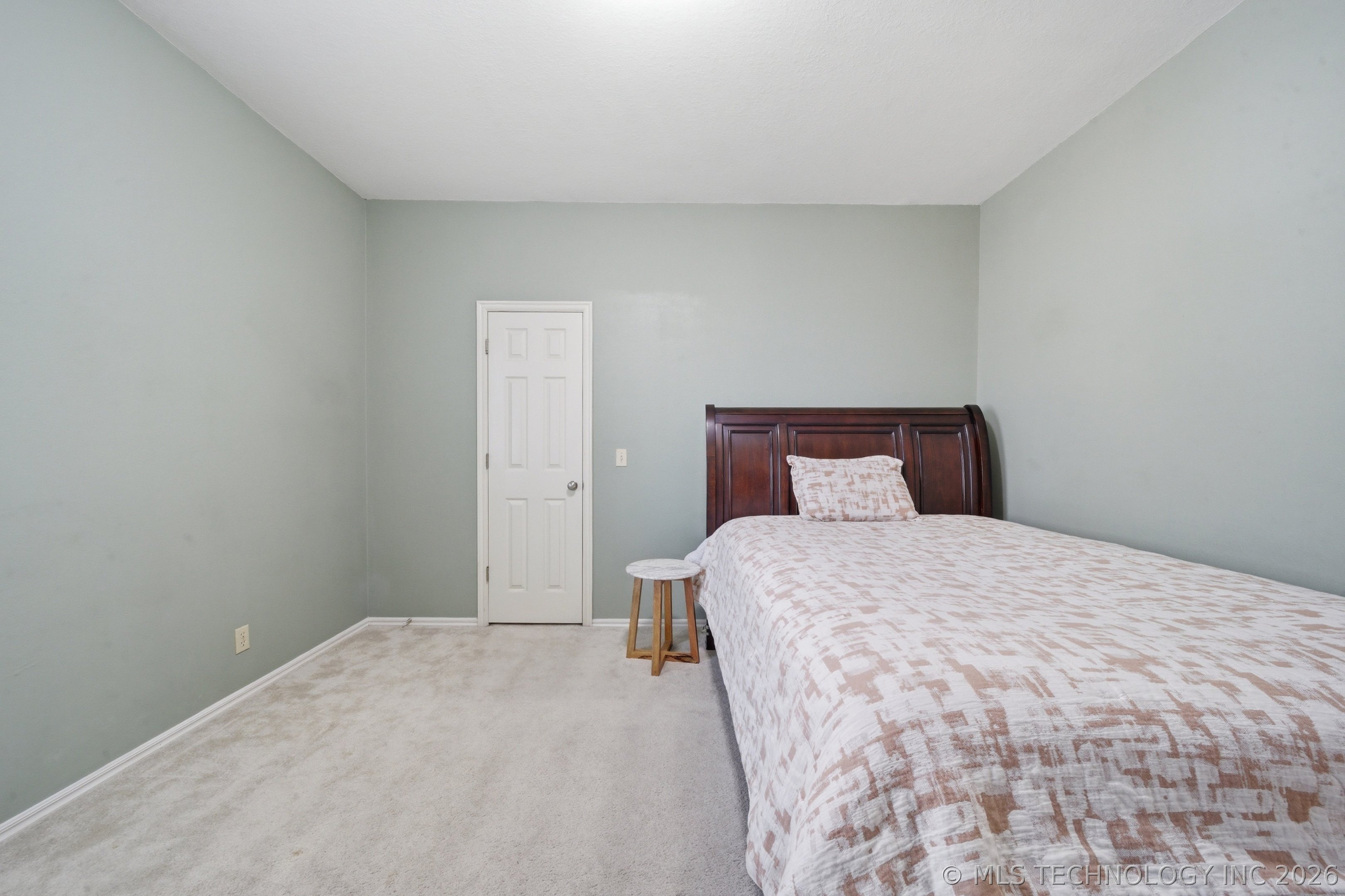 12016 S Date Avenue Property Photo 25