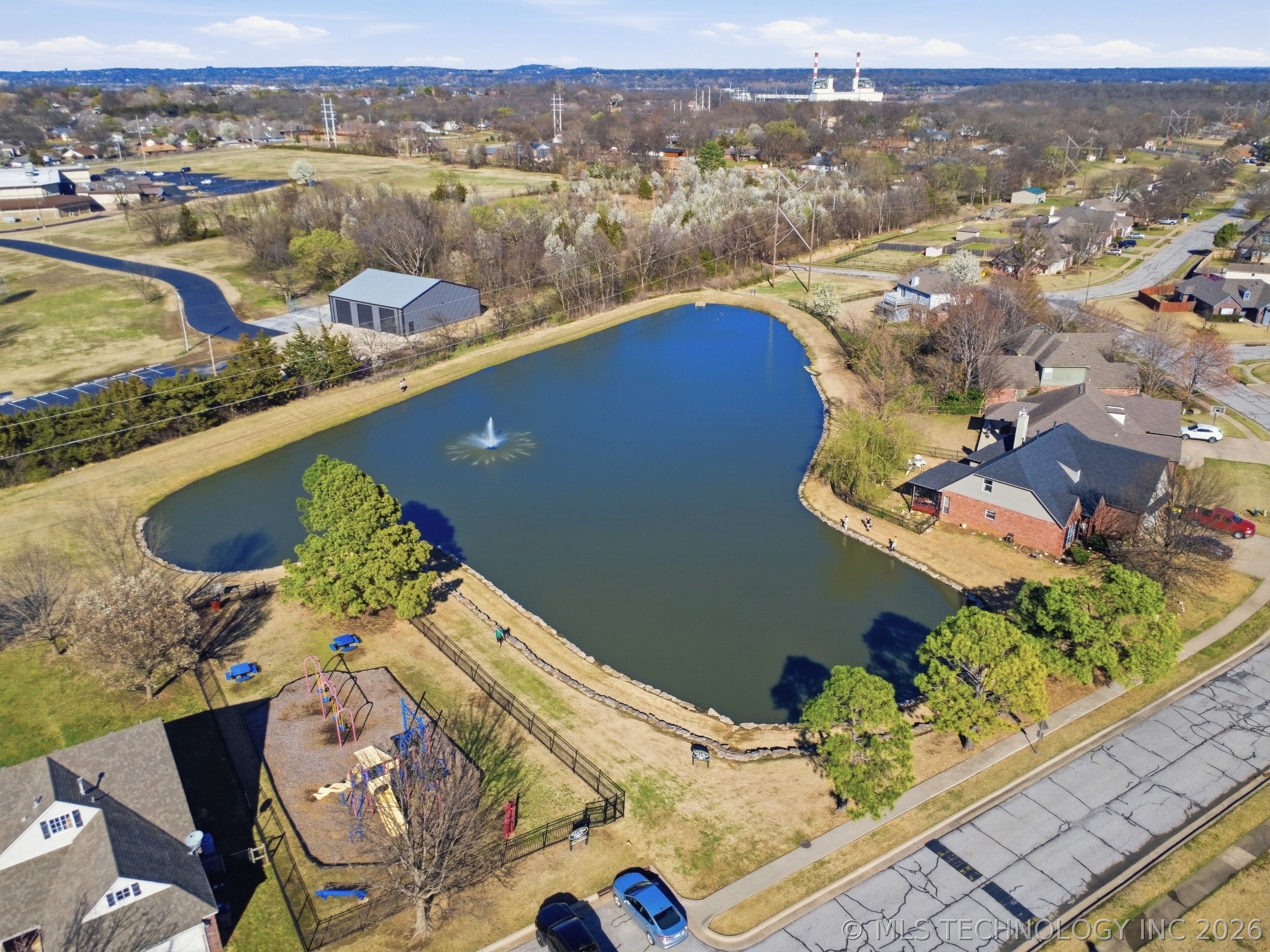 12016 S Date Avenue Property Photo 36