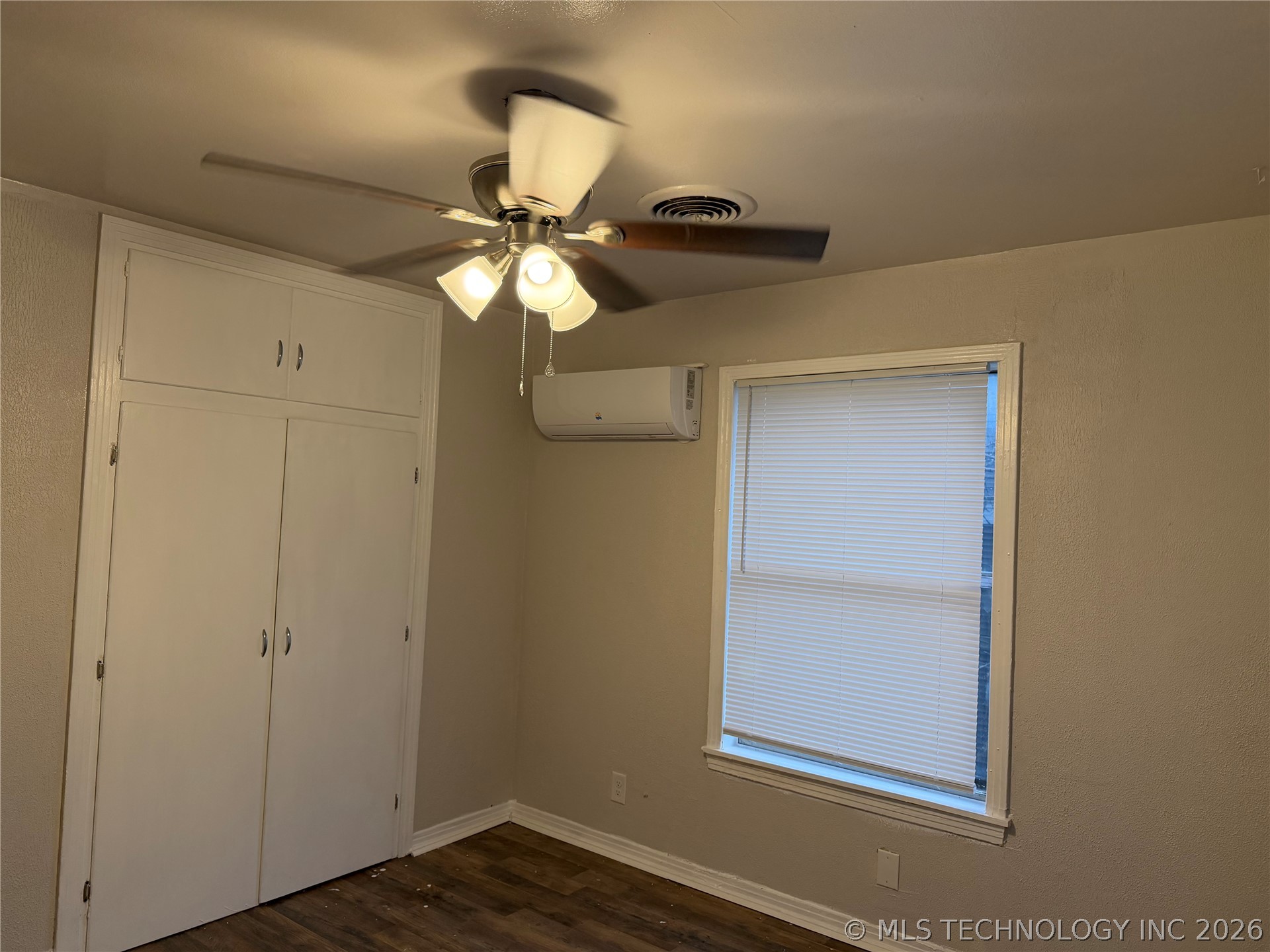 305 P Sw Property Photo 8