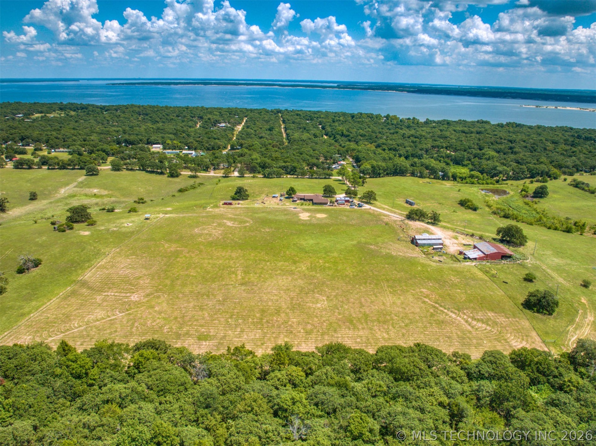 3487 Edge Road Property Photo 5