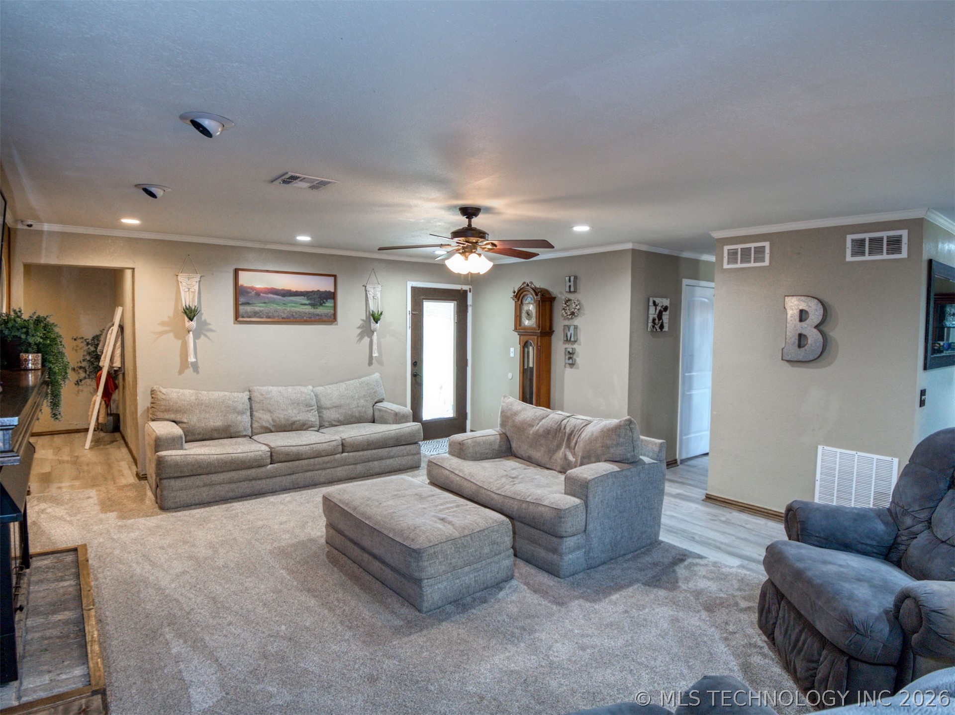 3487 Edge Road Property Photo 7