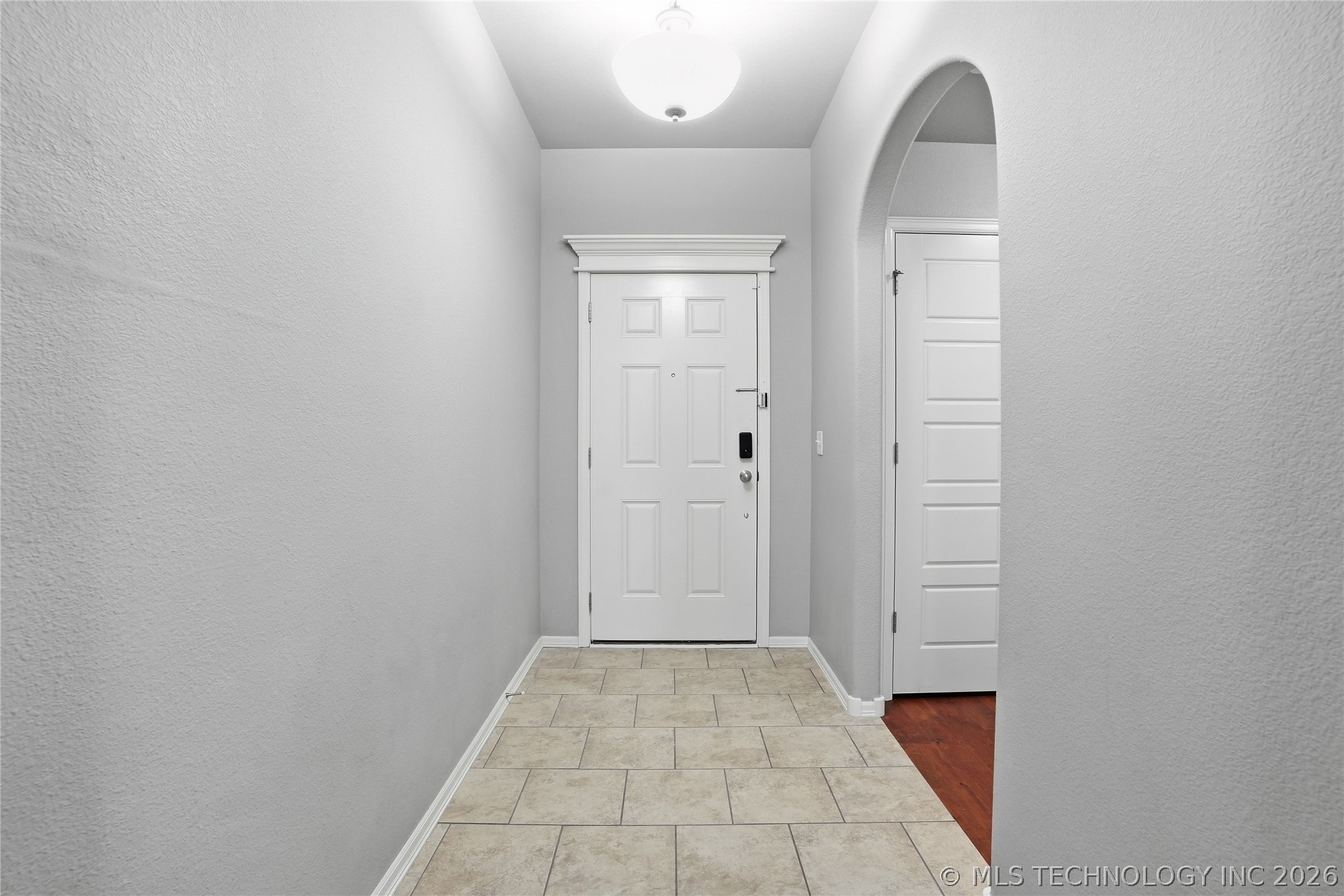 7314 S Laurel Place Property Photo 5