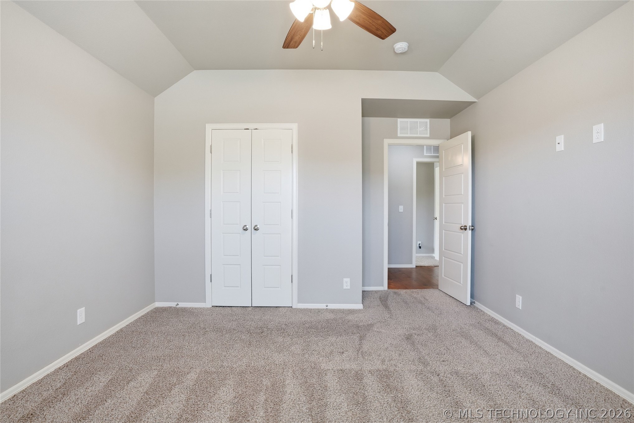 7314 S Laurel Place Property Photo 16