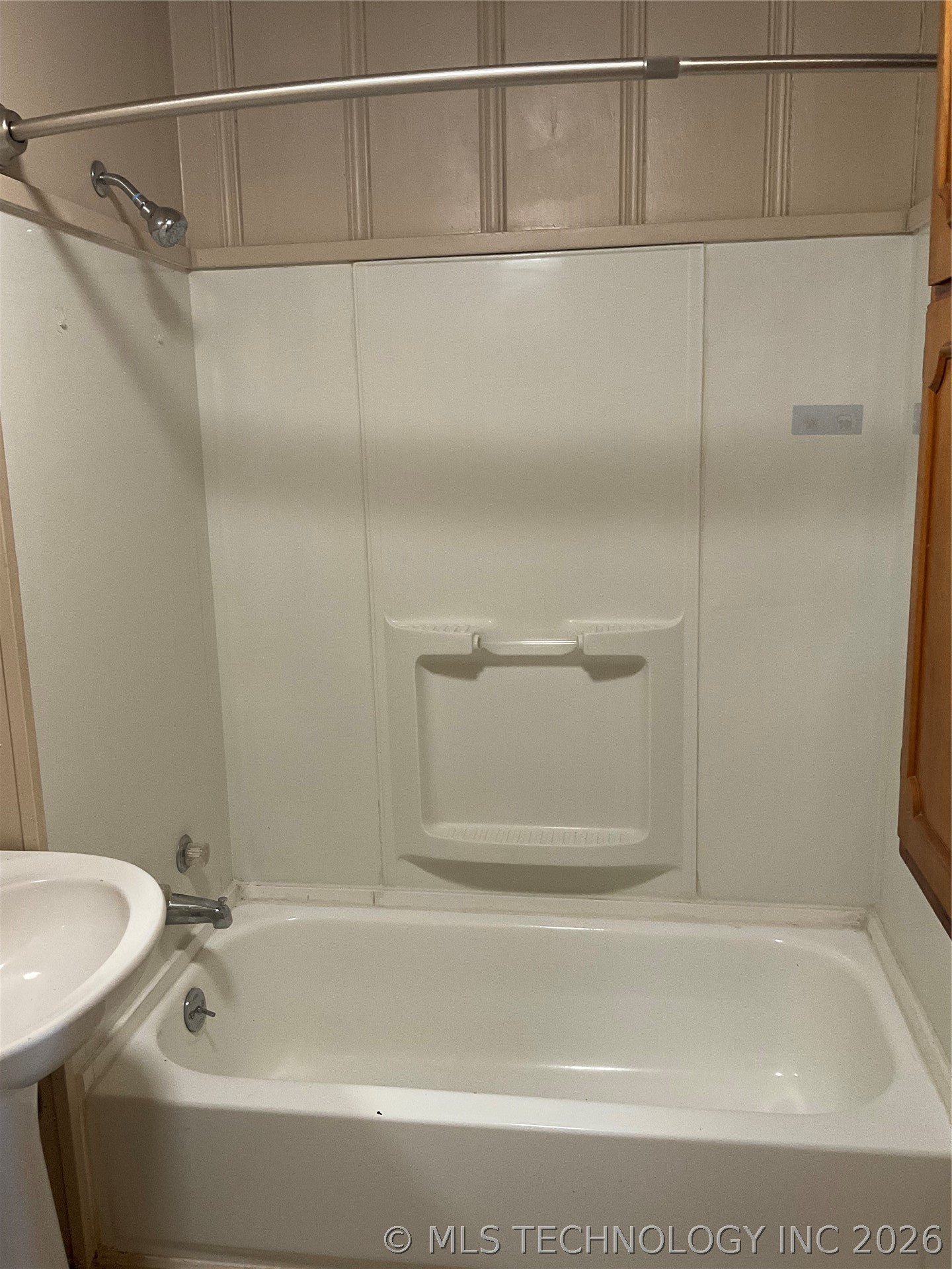 1319 S Quincy Avenue 1/2 Property Photo 11