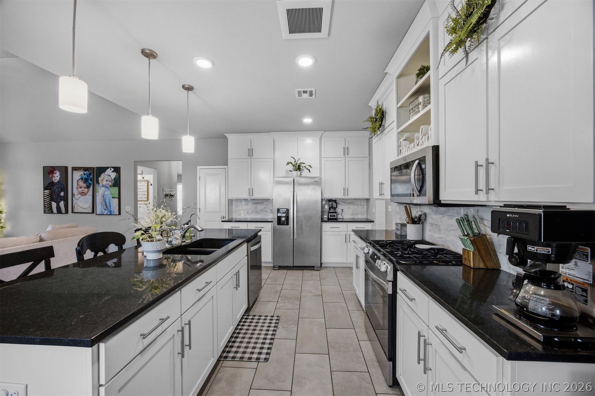 7403 E 87th Street N Property Photo 10