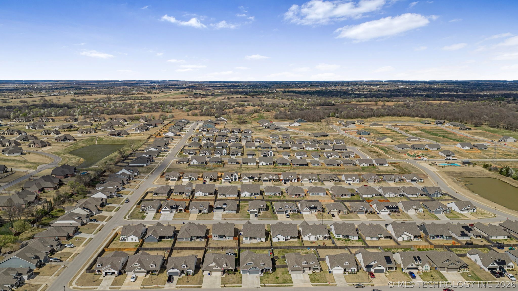 7403 E 87th Street N Property Photo 46