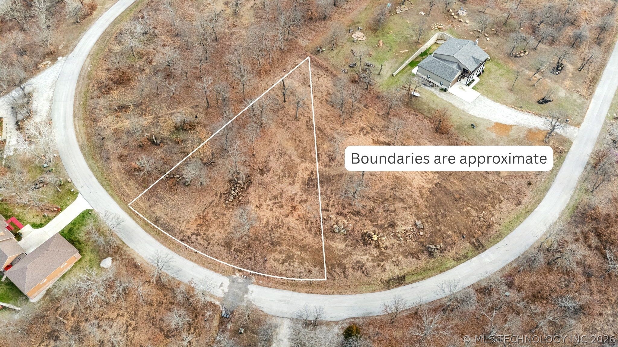 Scenic Circle Property Photo 6