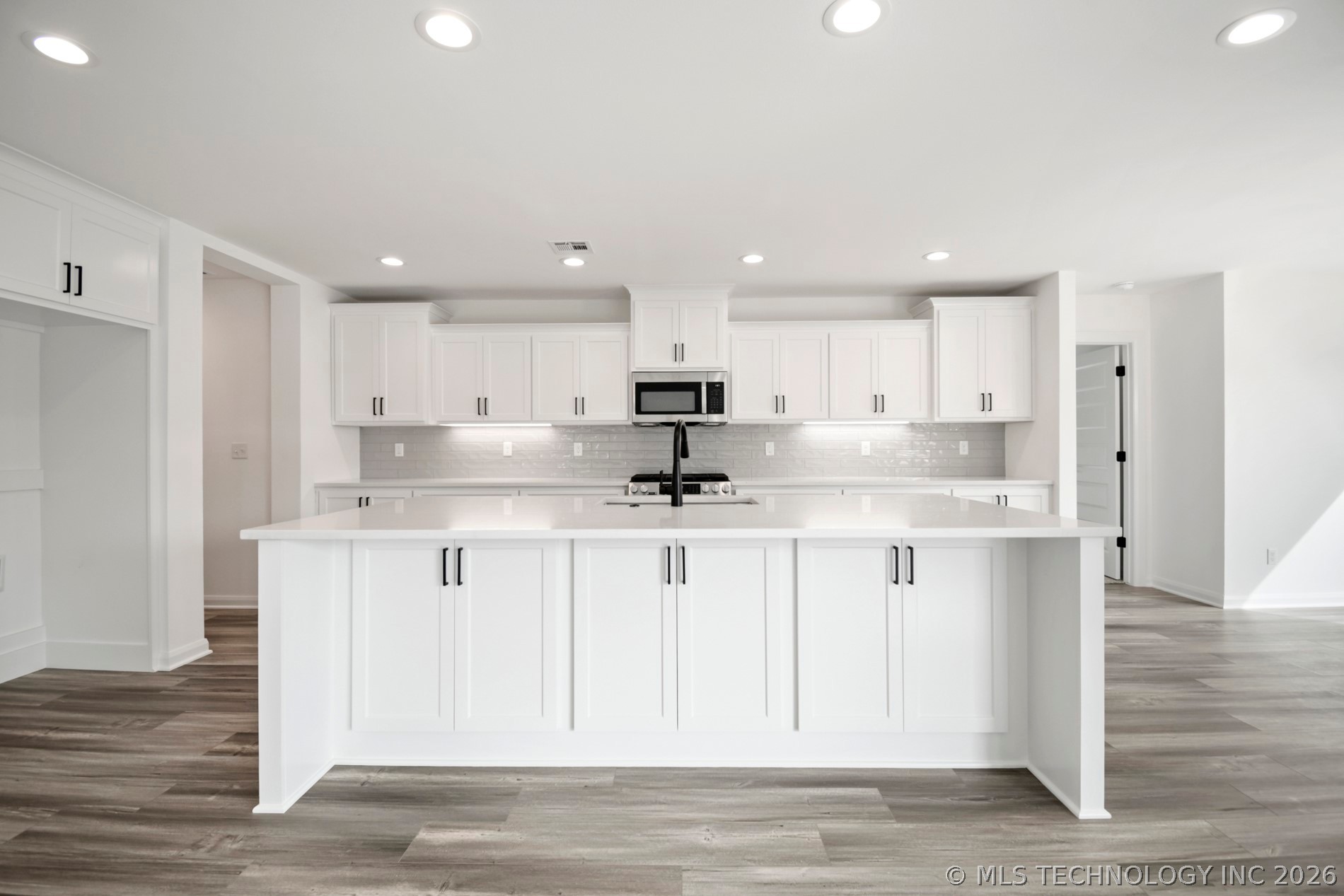 13135 S 105th East Avenue Property Photo 12