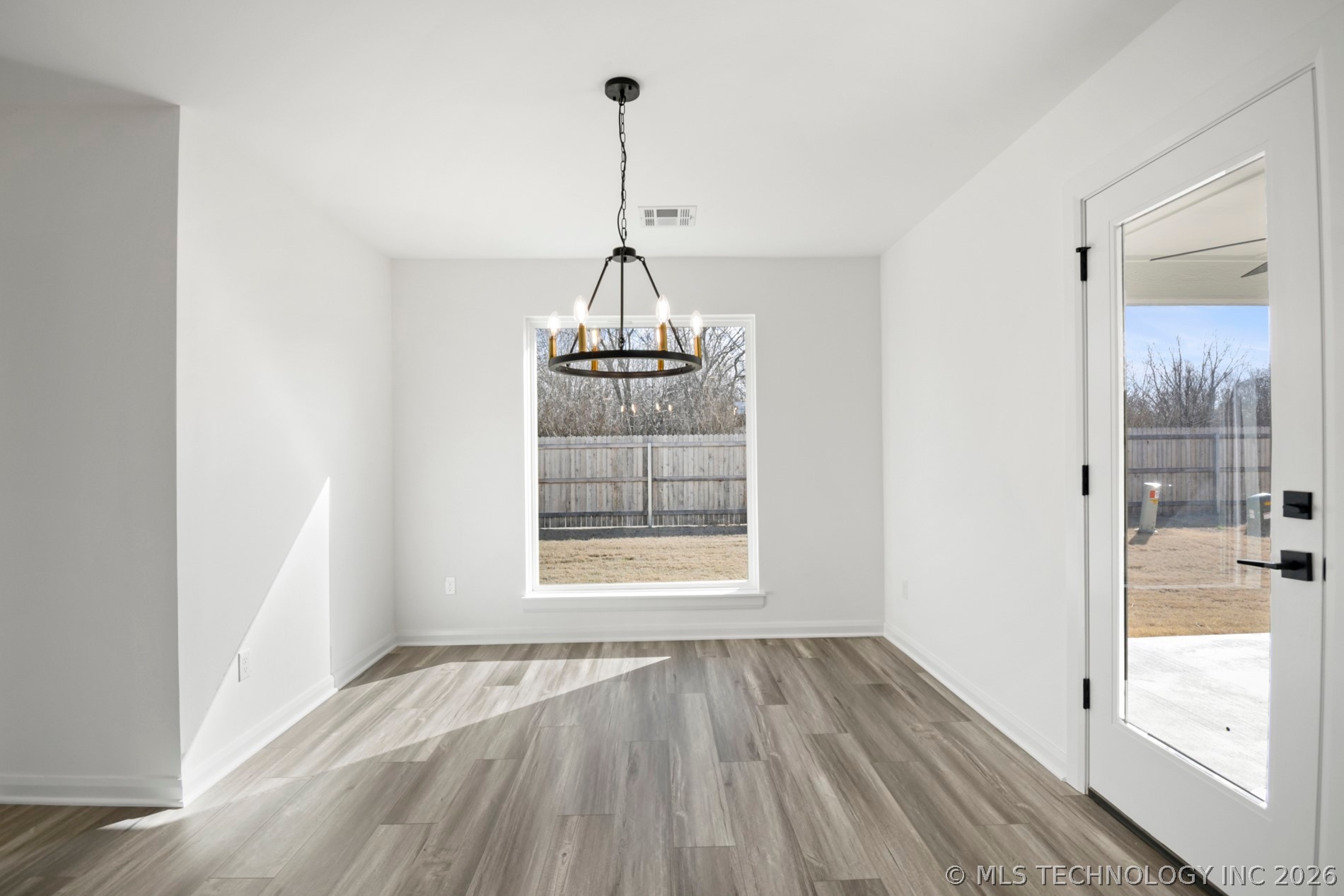 13135 S 105th East Avenue Property Photo 14