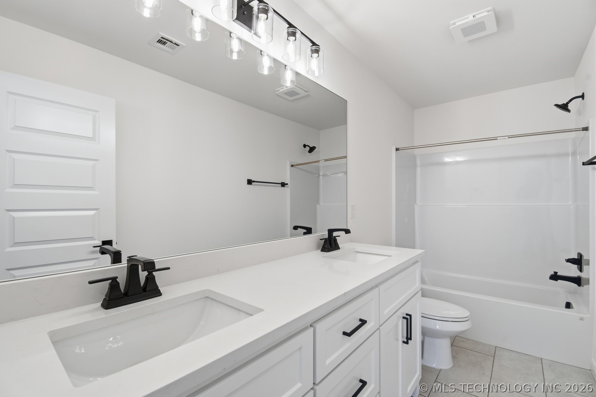 13135 S 105th East Avenue Property Photo 34