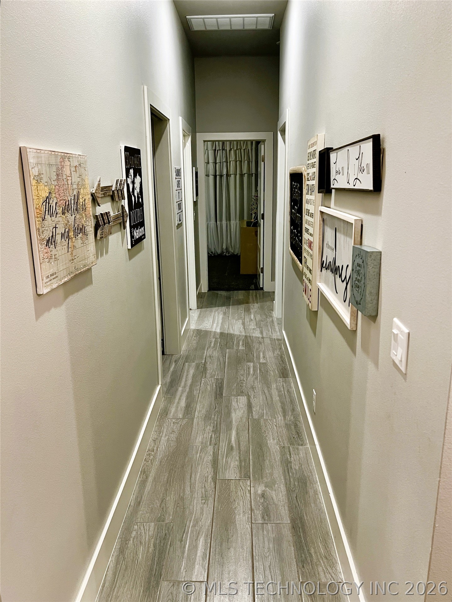 7716 N Harvard Avenue Property Photo 15