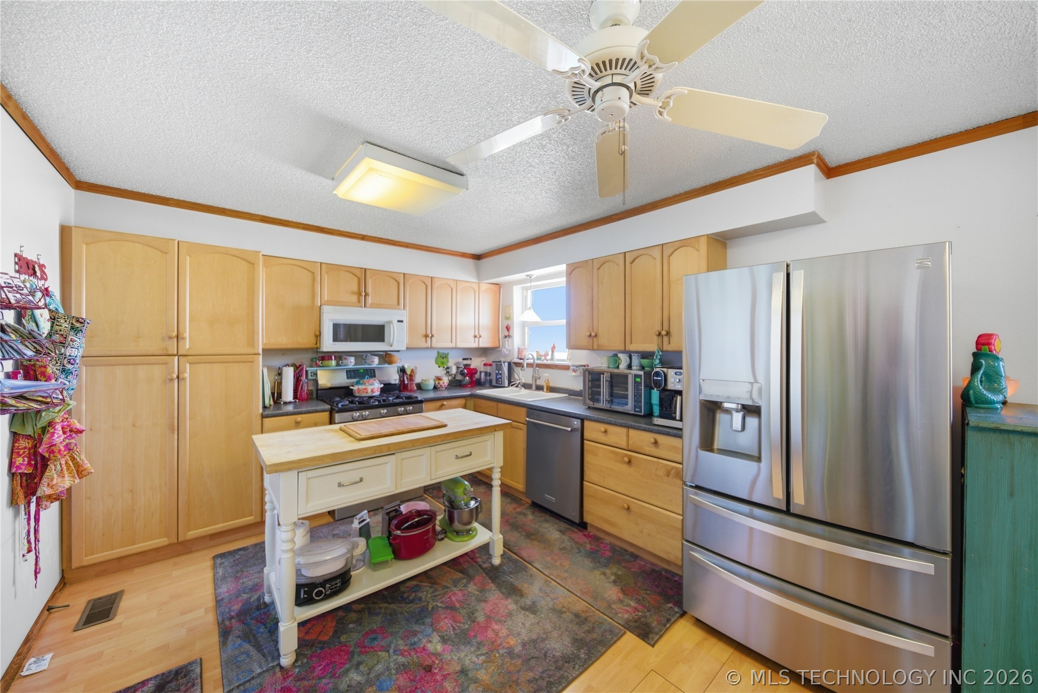 13653 Hickory Place Property Photo 12