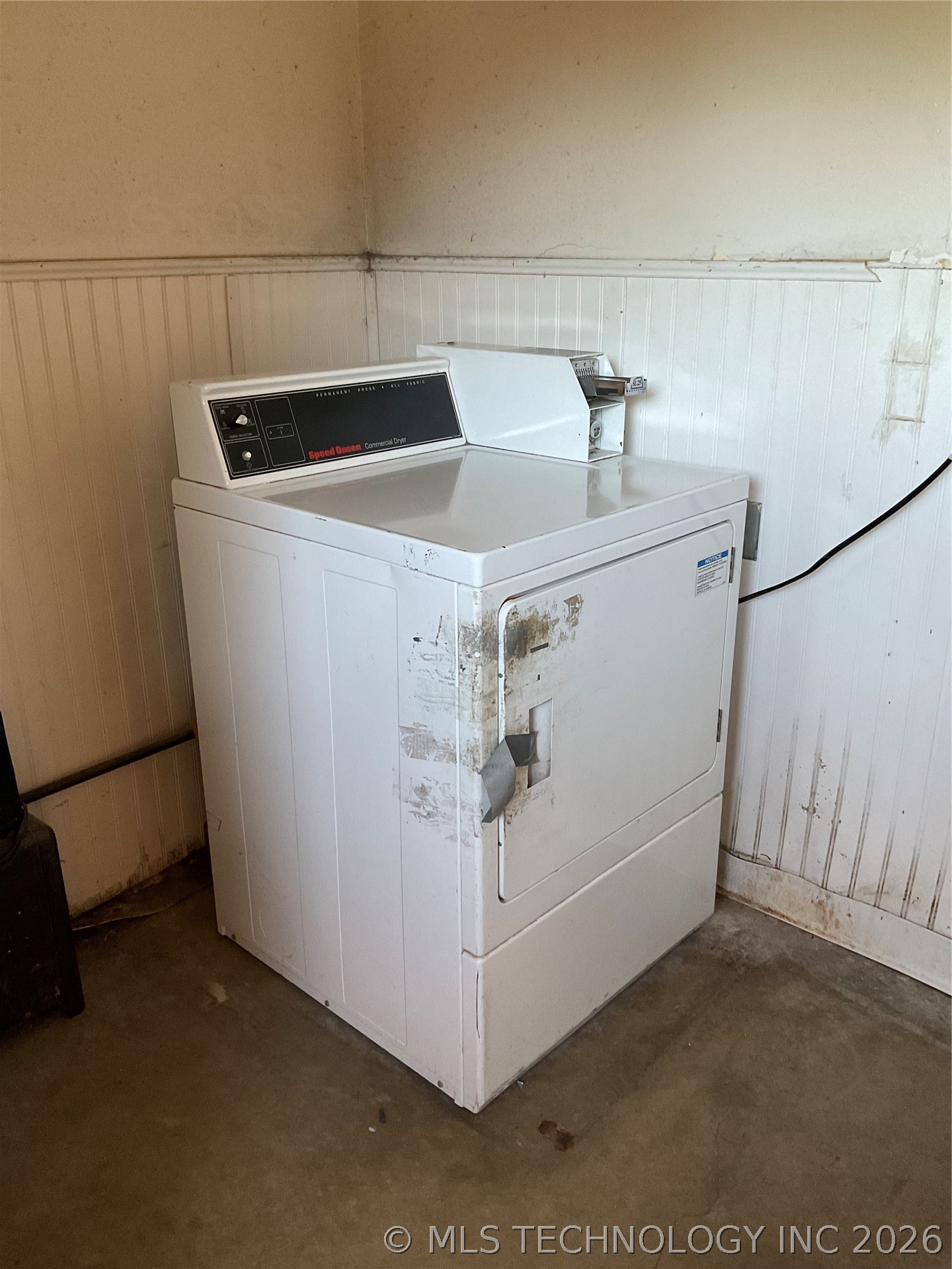 1809 E 2nd Street 11 Property Photo 11