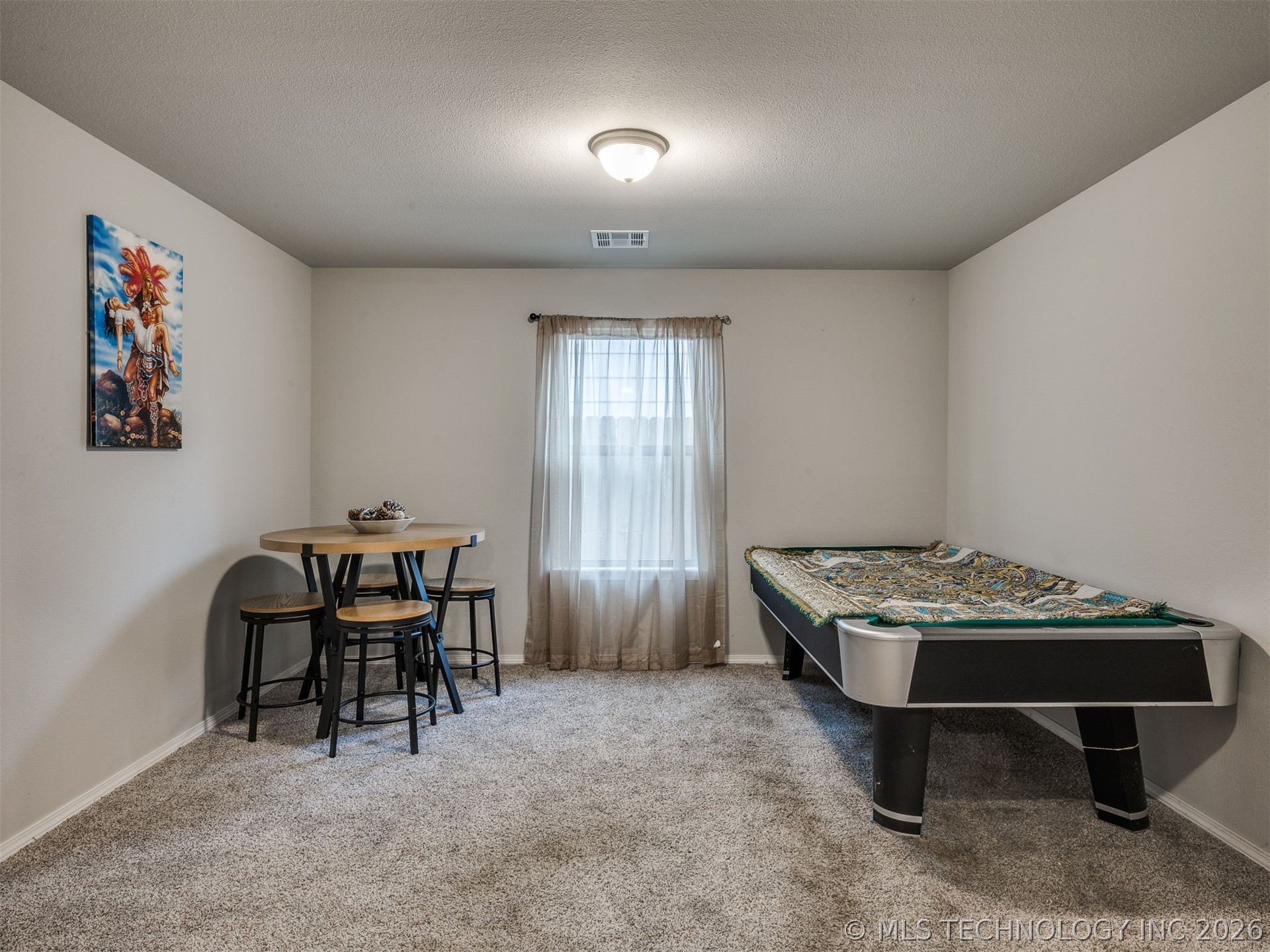 1825 E Winston Street Property Photo 20