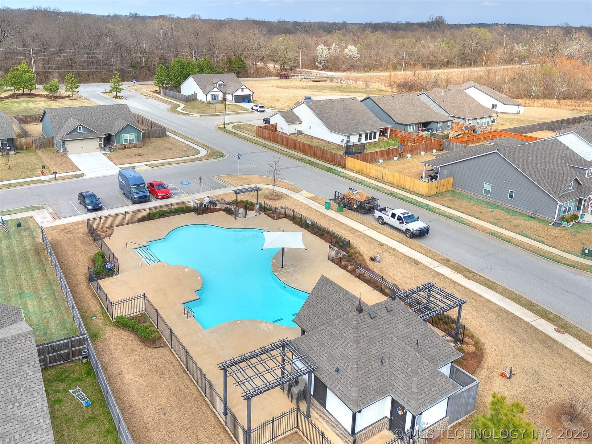 1825 E Winston Street Property Photo 45