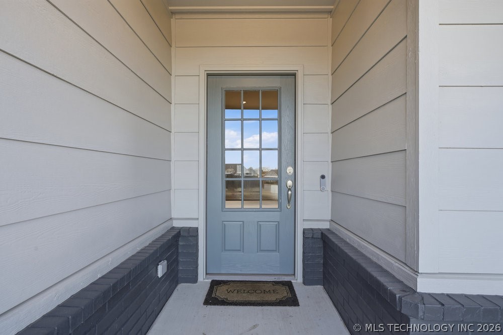 12008 N 131st East Avenue Property Photo 8