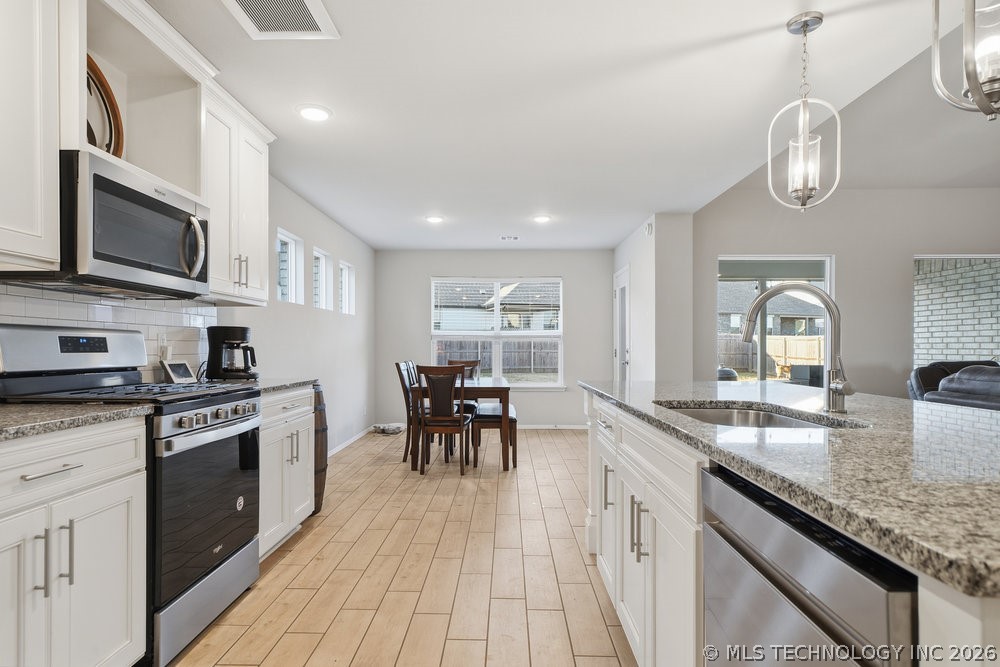 12008 N 131st East Avenue Property Photo 21