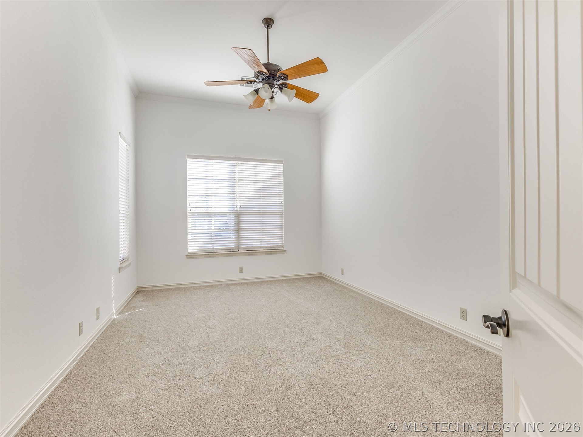 14482 S Vandalia Avenue Property Photo 13