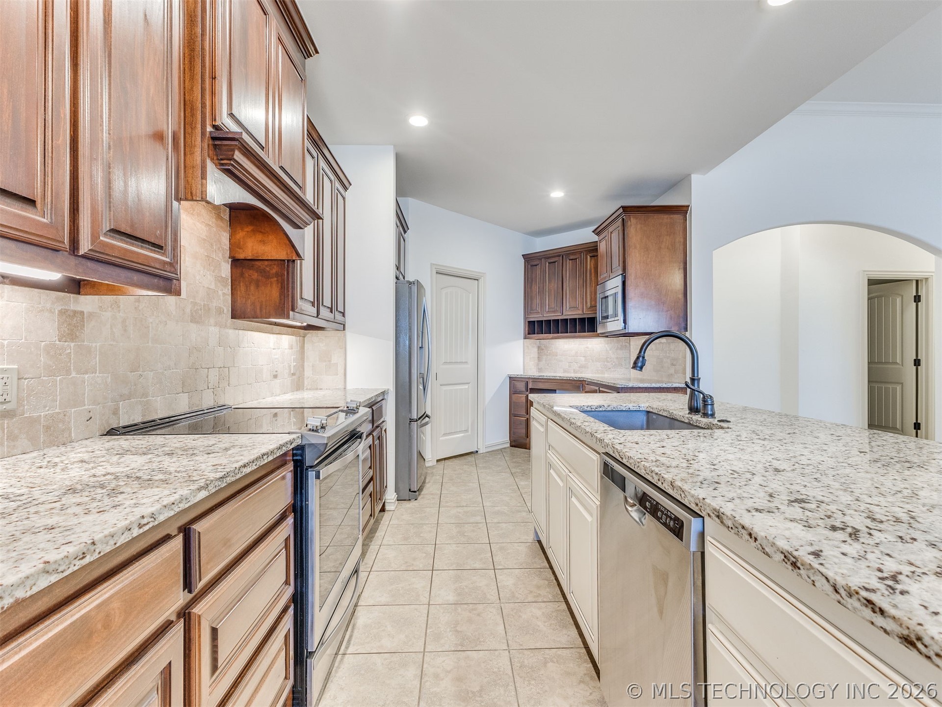 14482 S Vandalia Avenue Property Photo 31