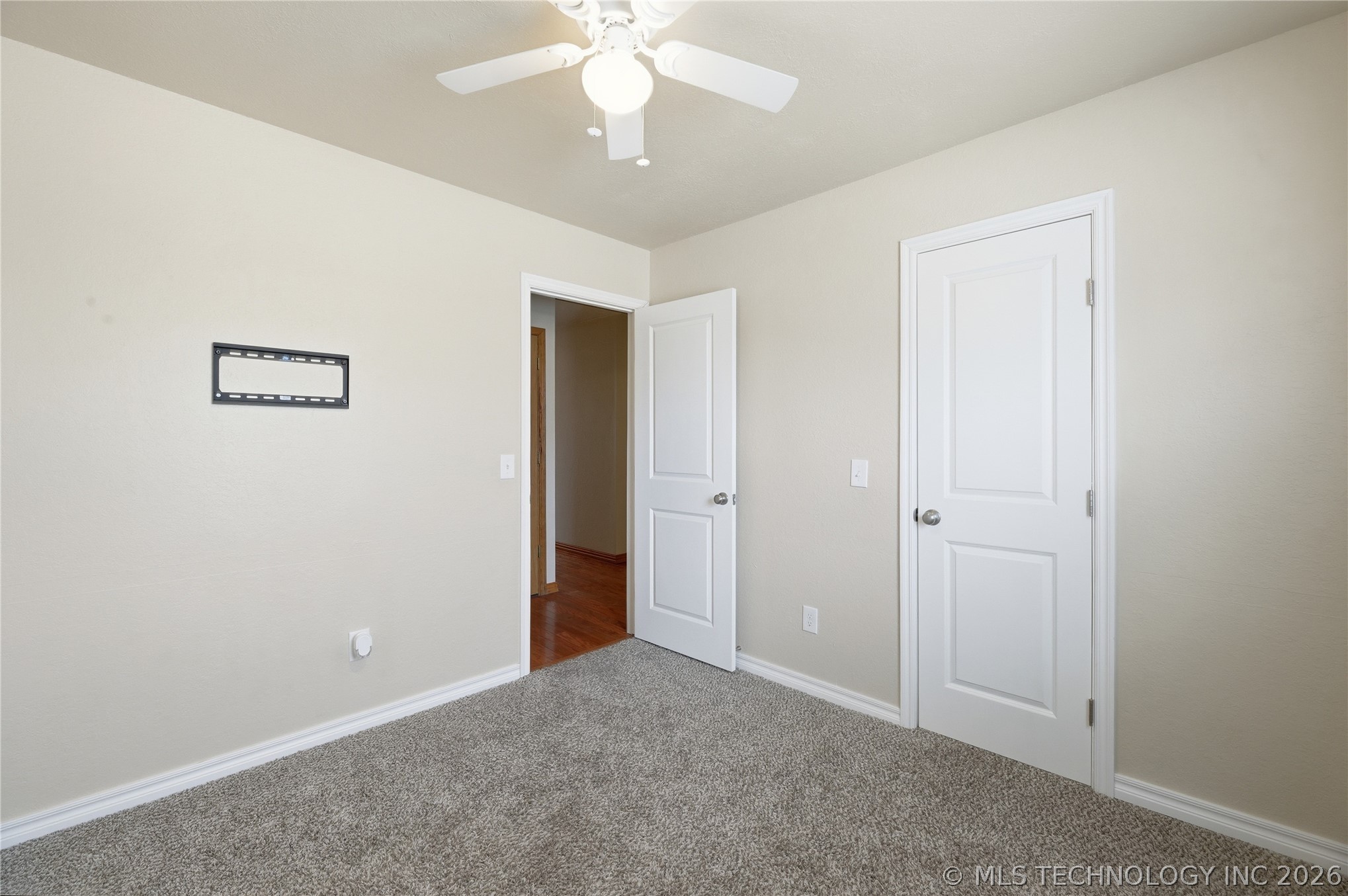 16247 E 83rd Street North Property Photo 16