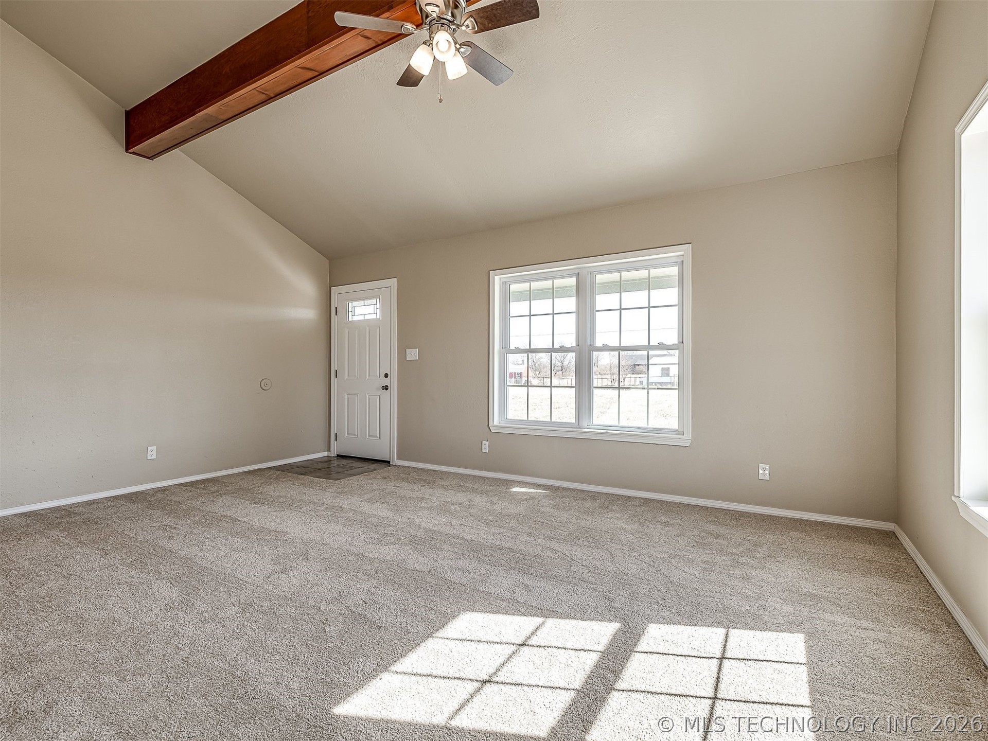 5750 S Gus Road Property Photo 6
