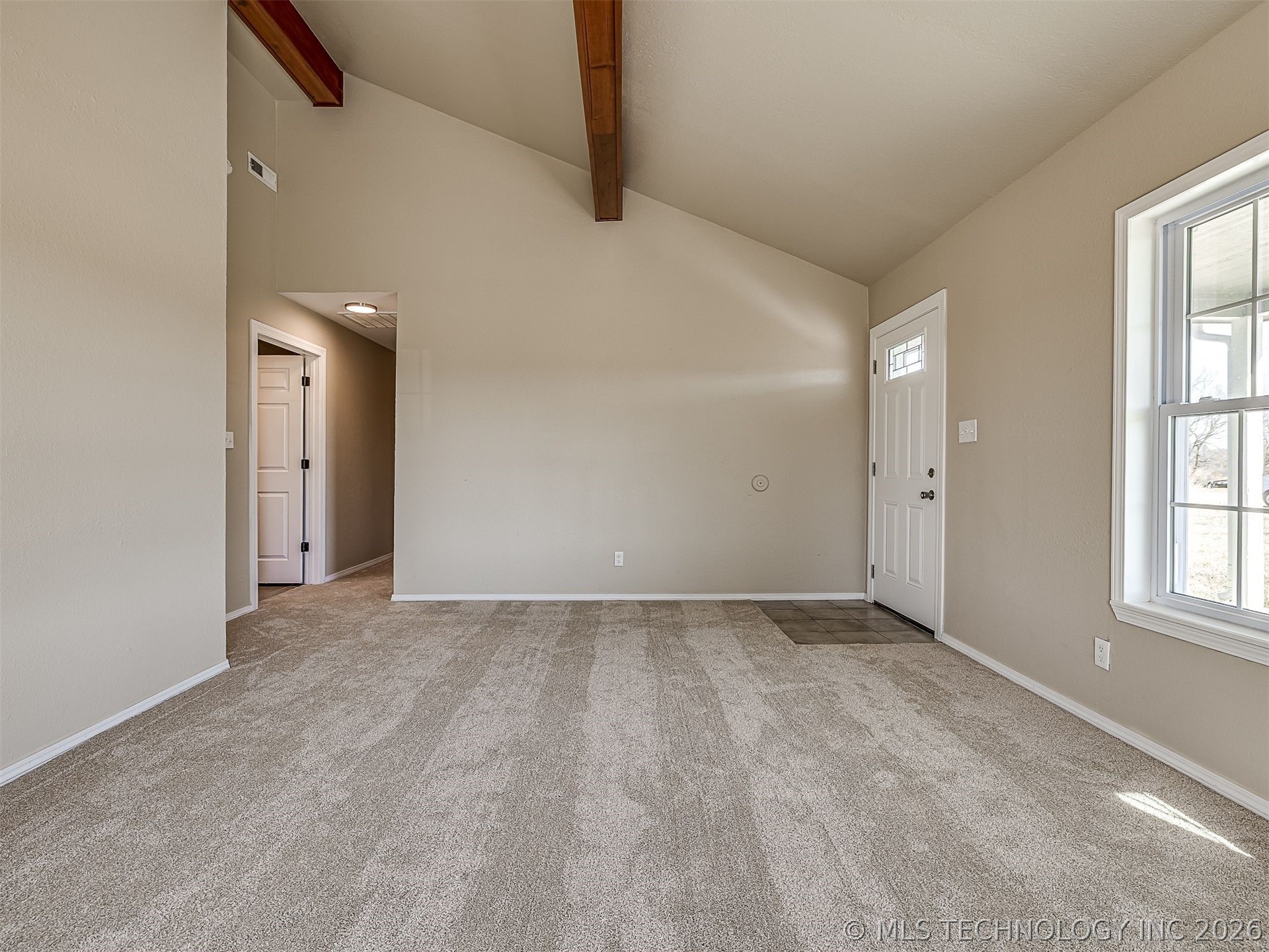5750 S Gus Road Property Photo 7