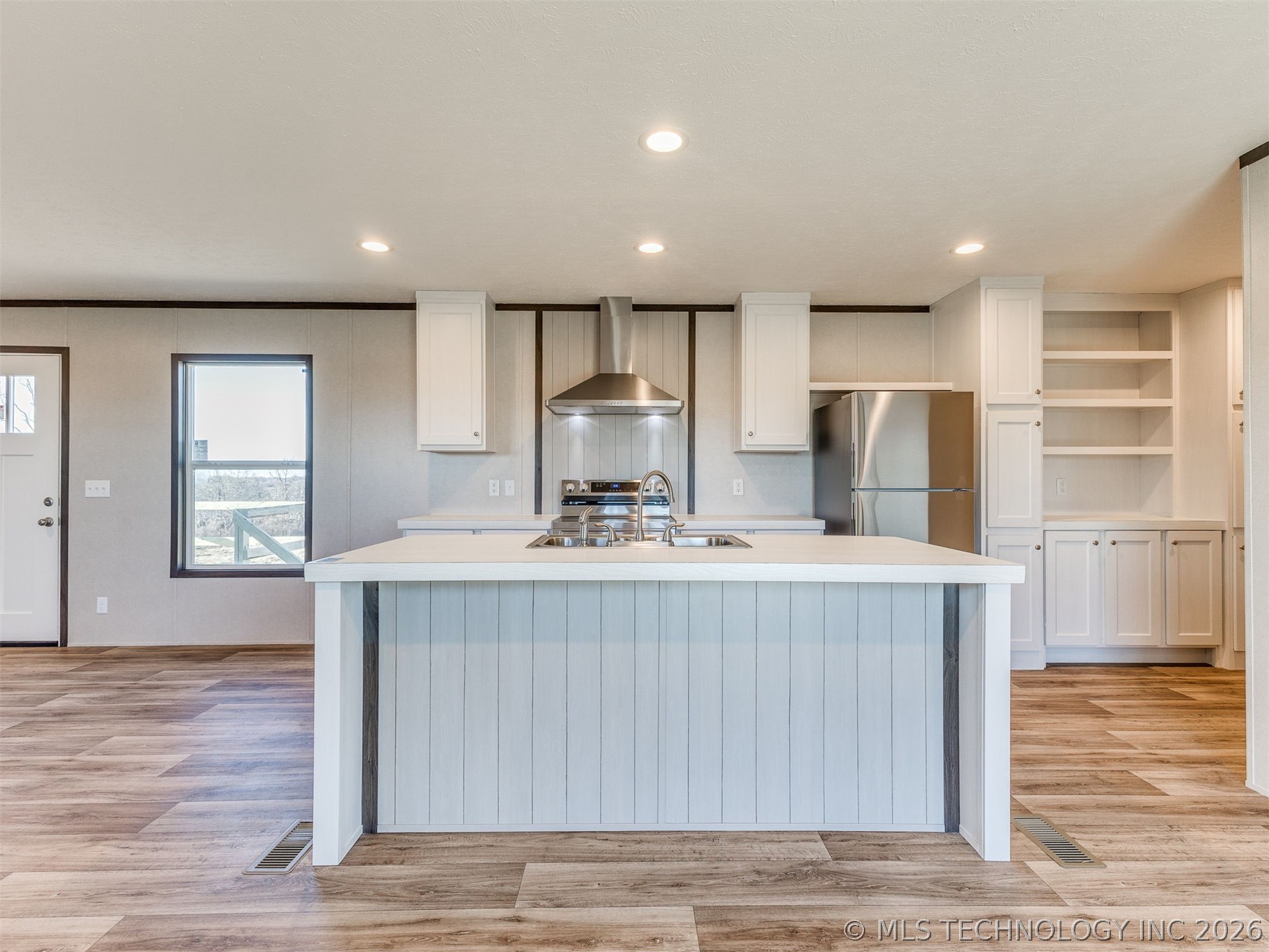 40772 W 61st Street S Property Photo 10