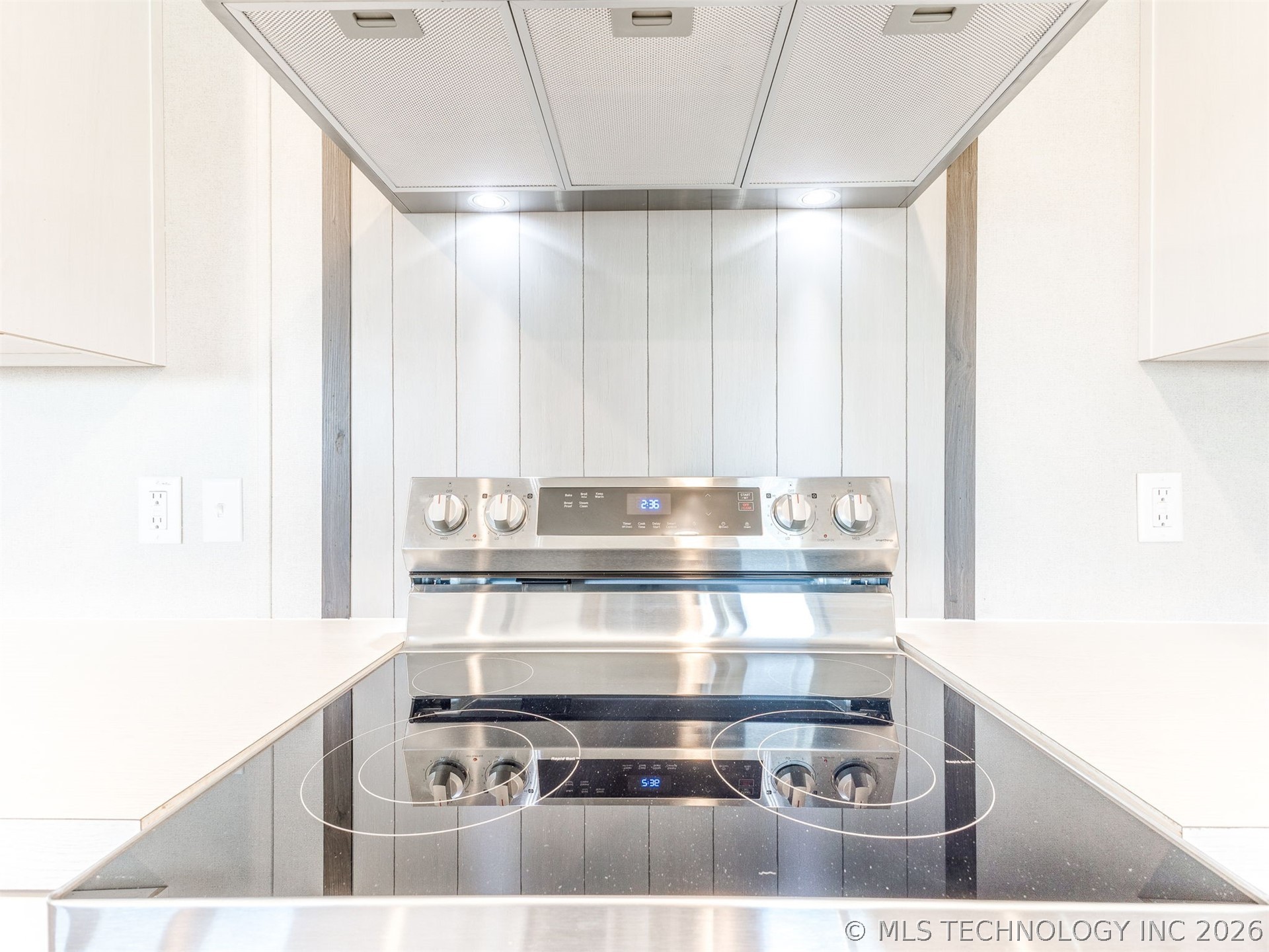 40772 W 61st Street S Property Photo 14