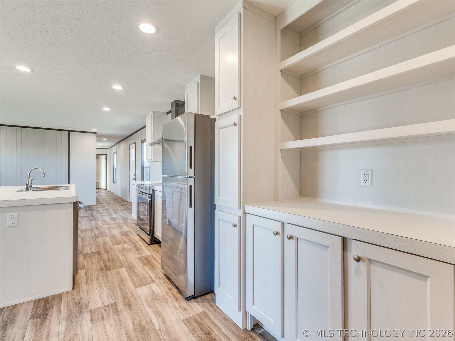 40772 W 61st Street S Property Photo 15