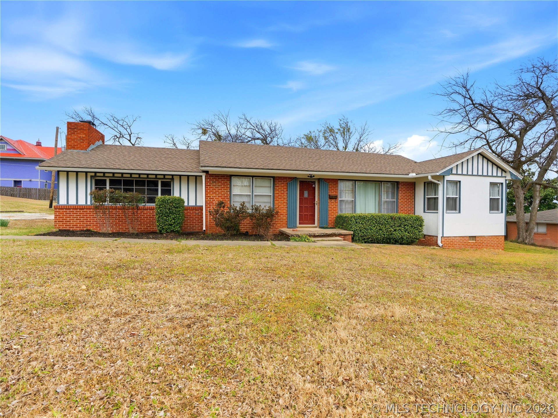1420 Northcrest Property Photo 2