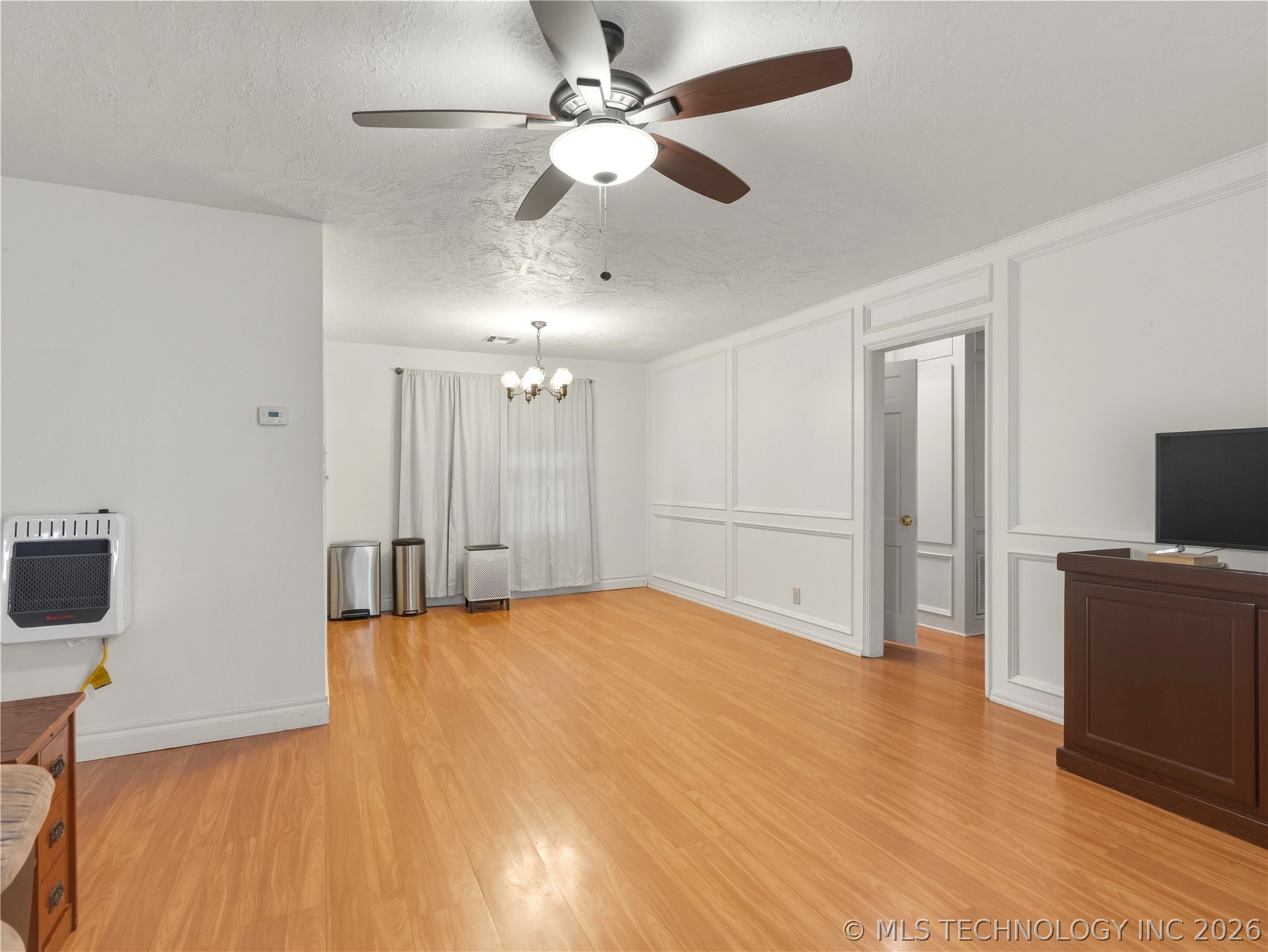 1420 Northcrest Property Photo 9