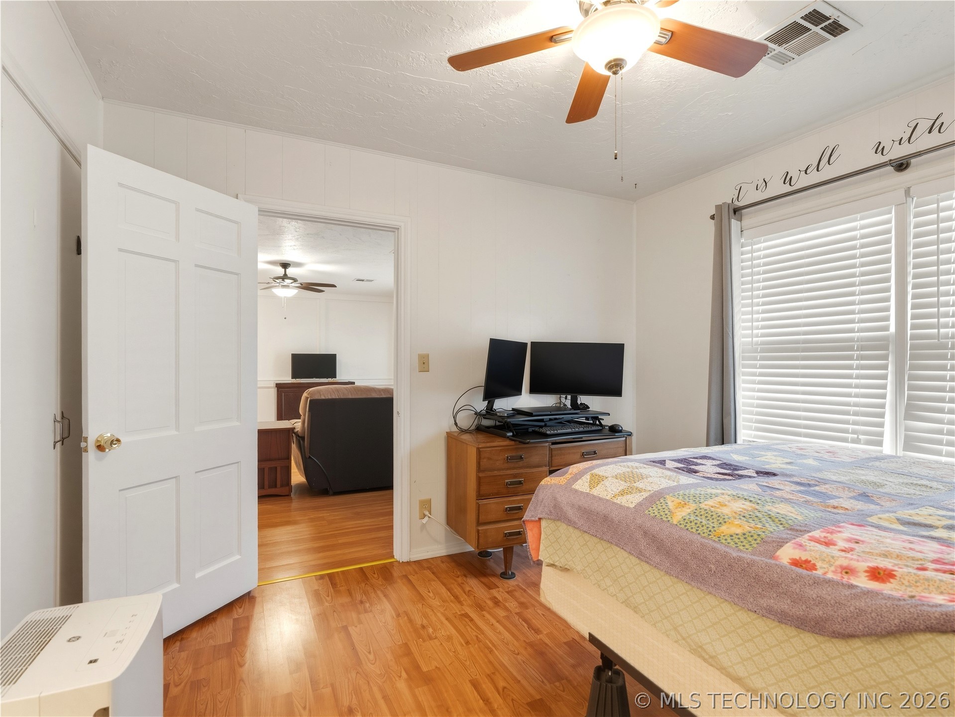 1420 Northcrest Property Photo 16