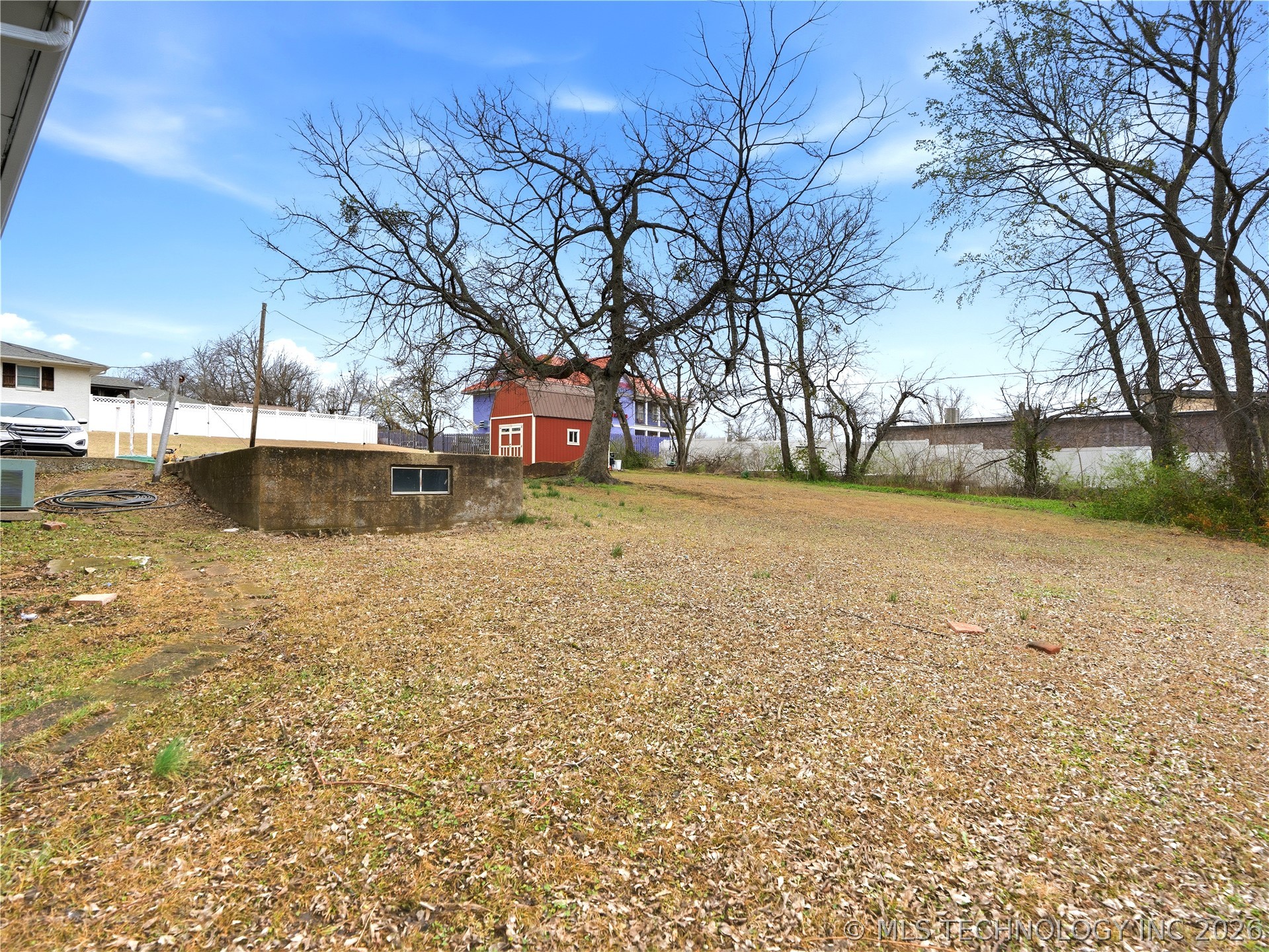 1420 Northcrest Property Photo 34