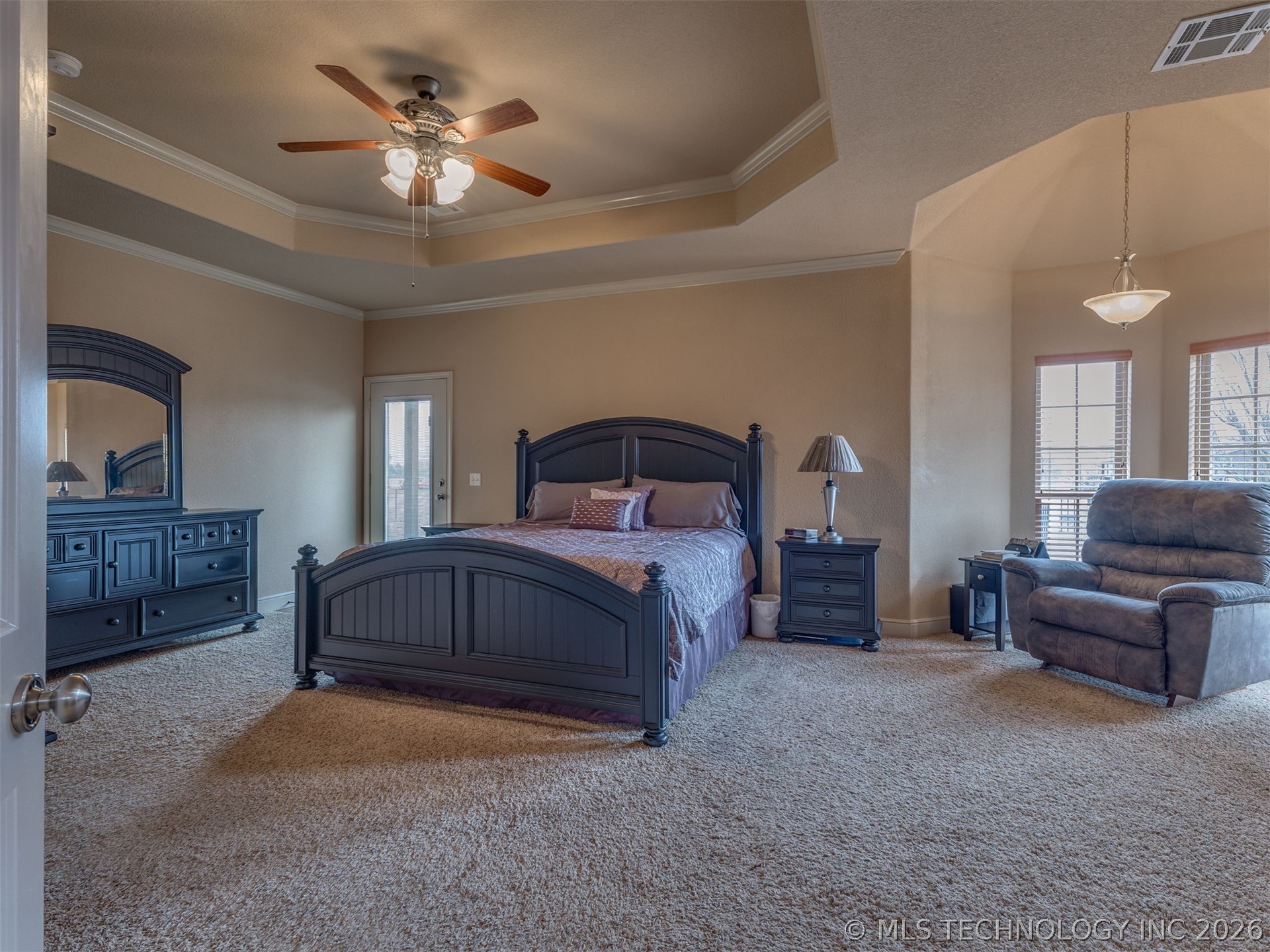 1104 N Scott Avenue Property Photo 22