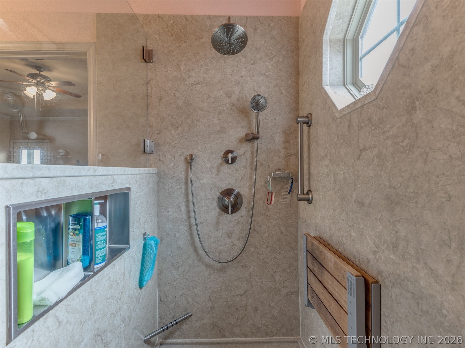 1104 N Scott Avenue Property Photo 26