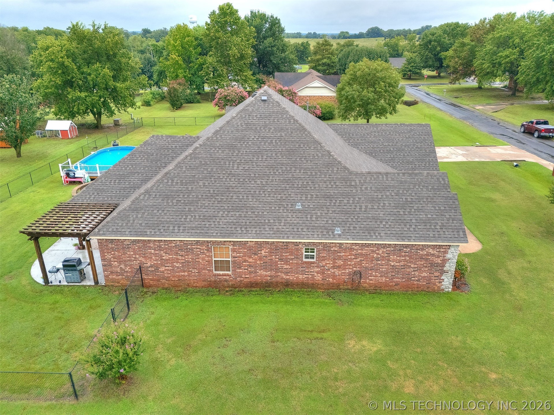 1104 N Scott Avenue Property Photo 49