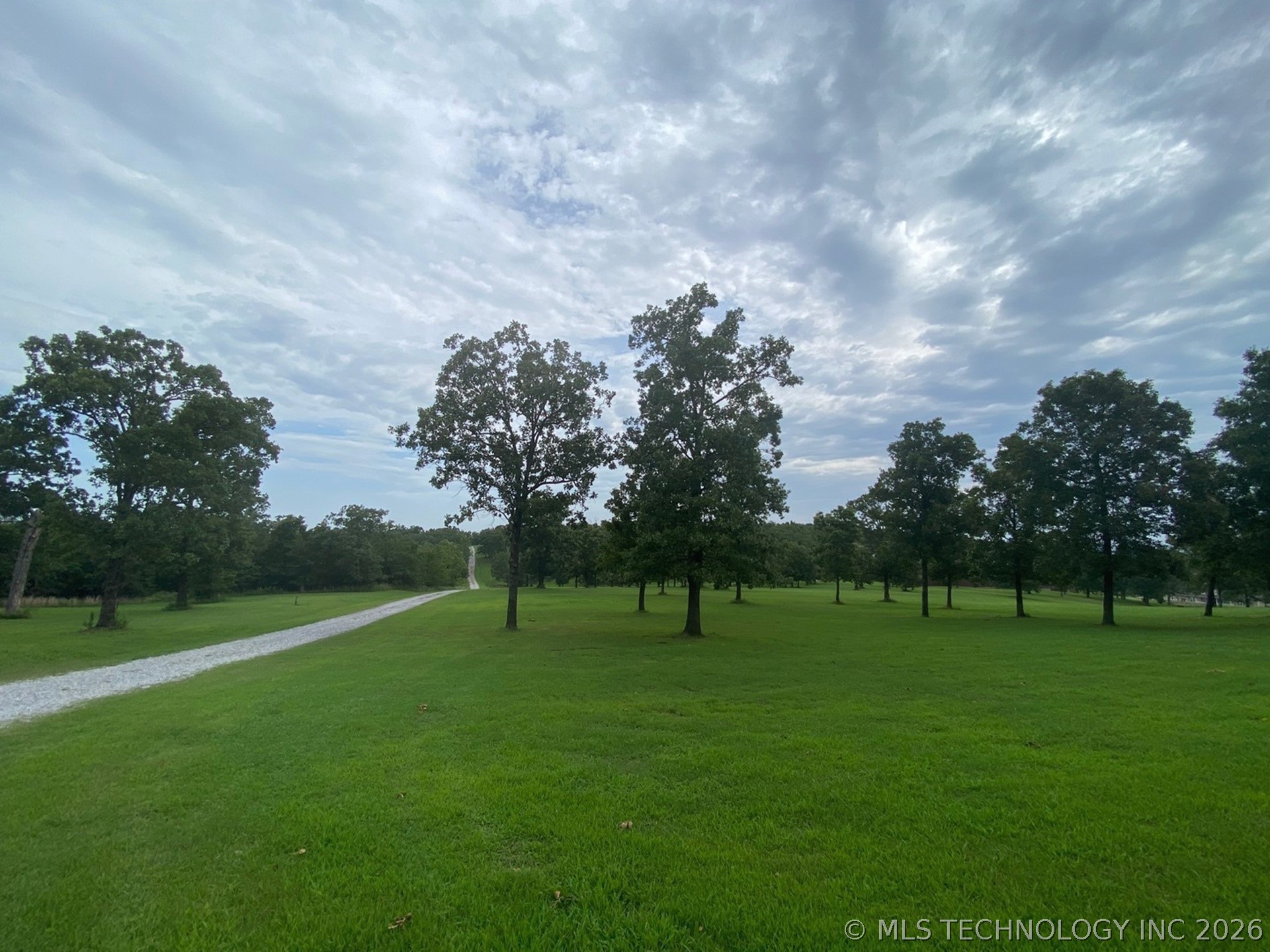 15857 W Dogwood Road Property Photo 34