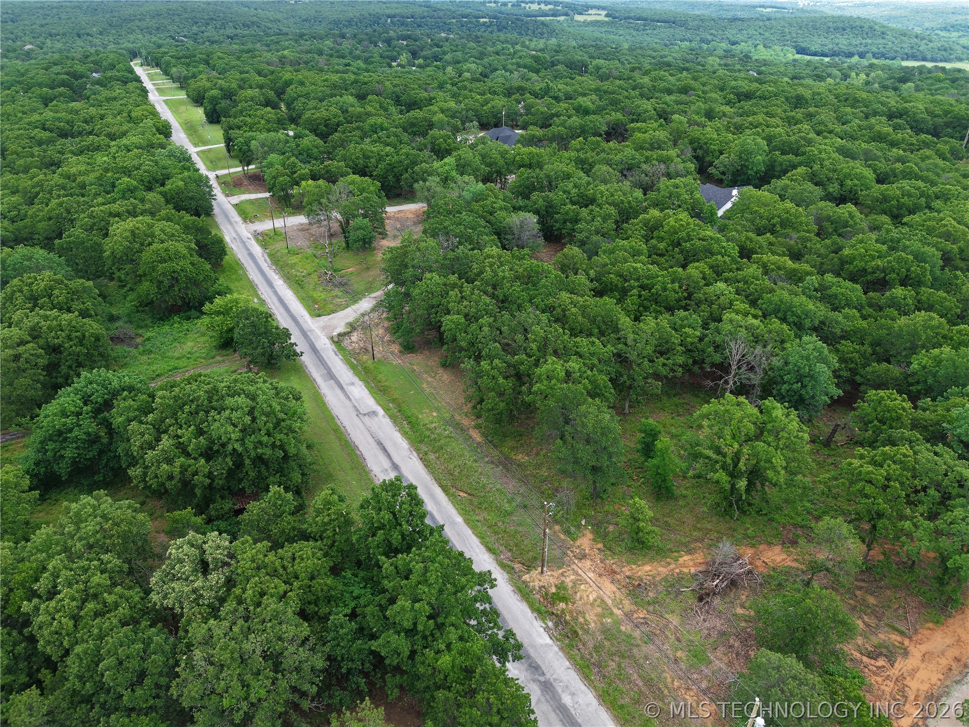 000 N 92nd West Avenue Property Photo 8