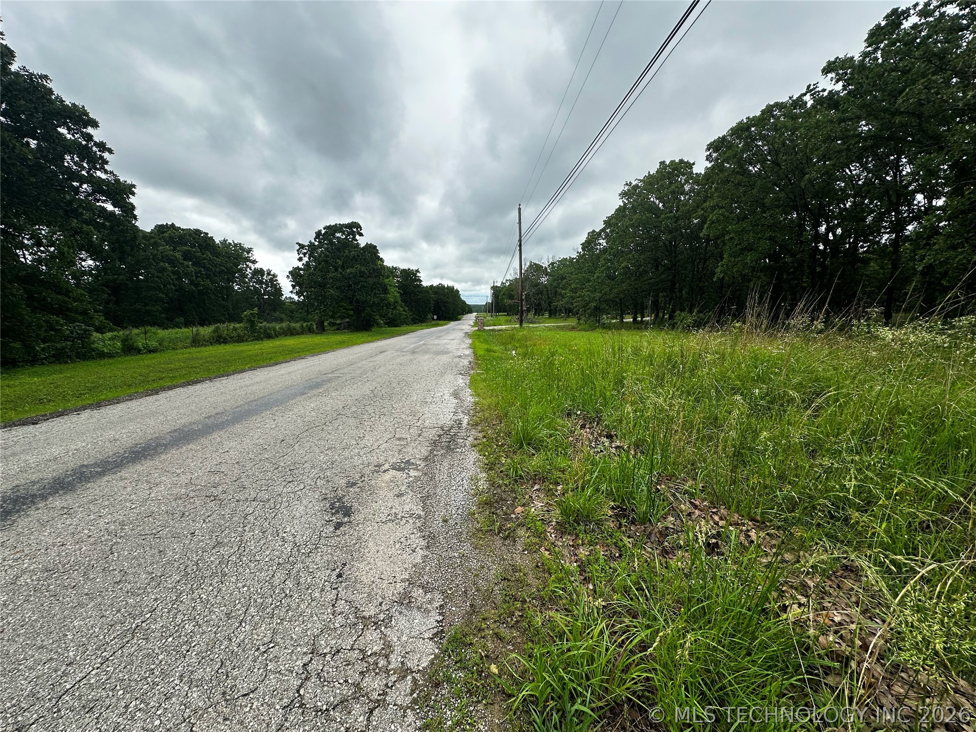 000 N 92nd West Avenue Property Photo 10