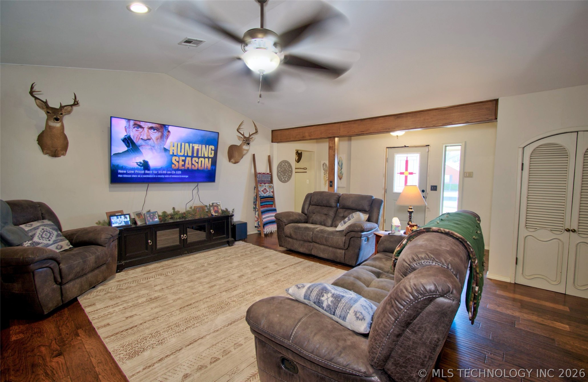 3008 Shelby Circle Property Photo 5