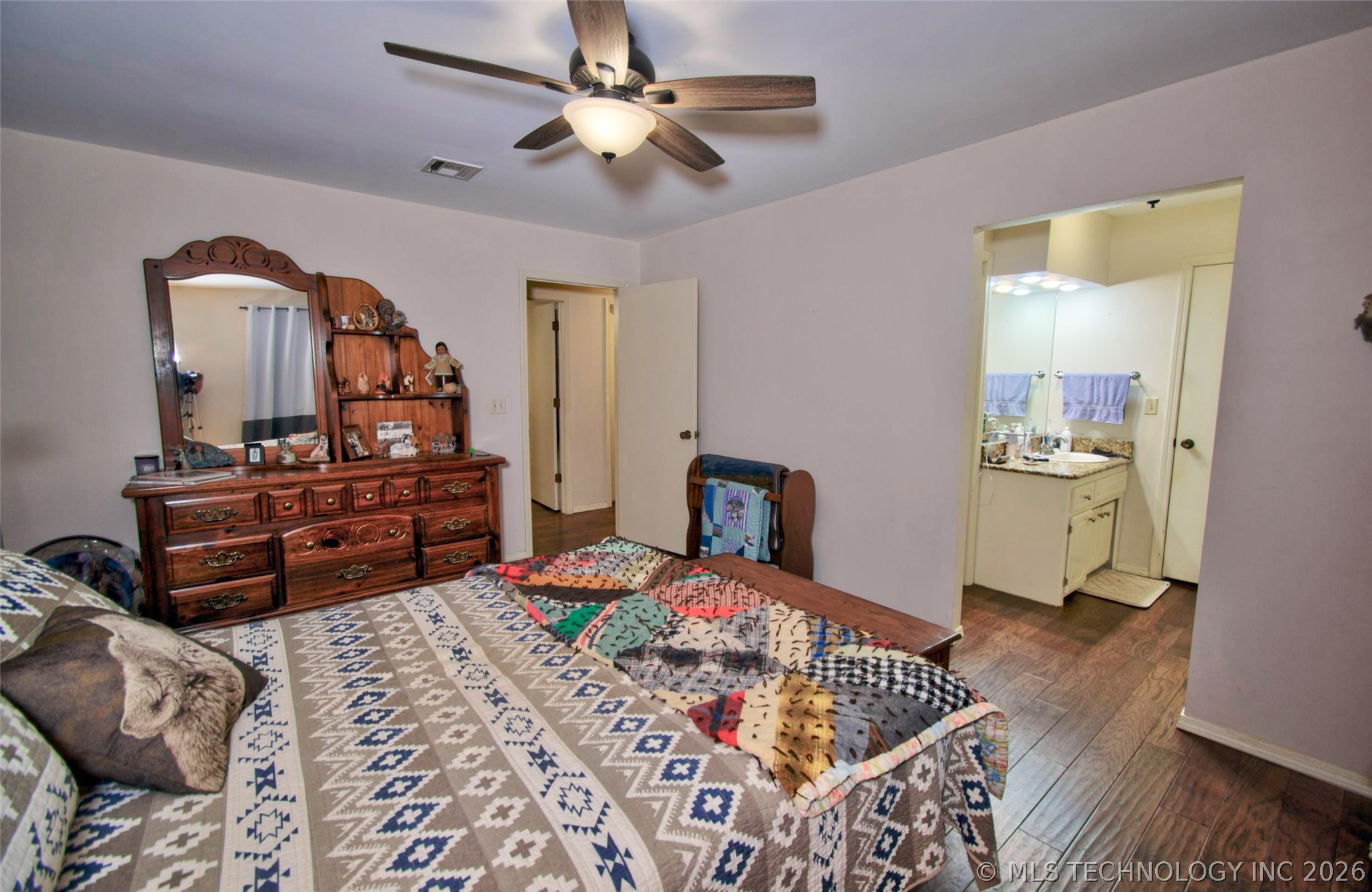 3008 Shelby Circle Property Photo 14