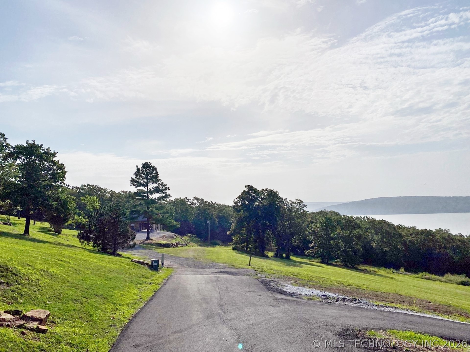 15856 W Dogwood Road Property Photo 20