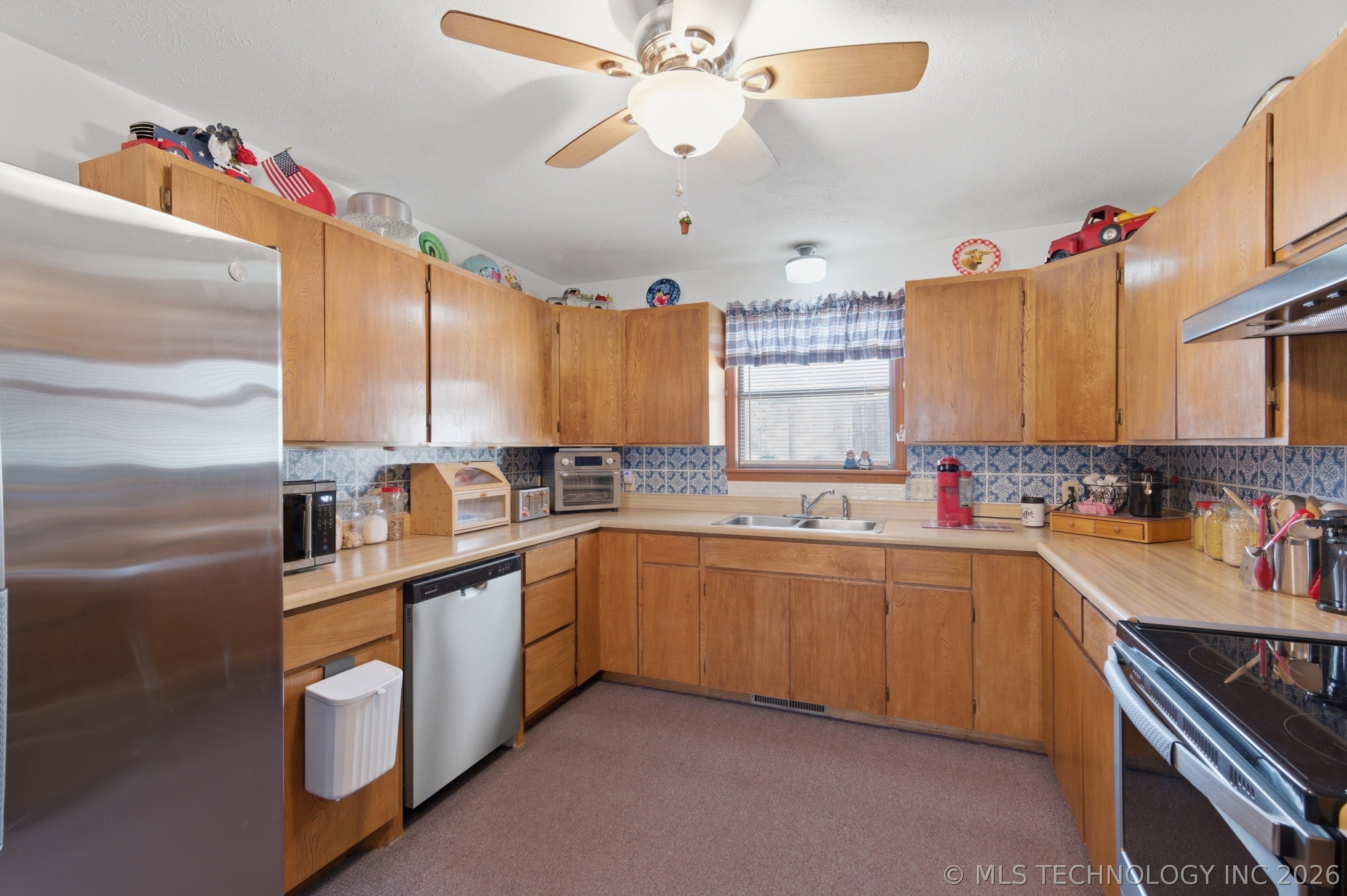 62980 E 313 Road Property Photo 8