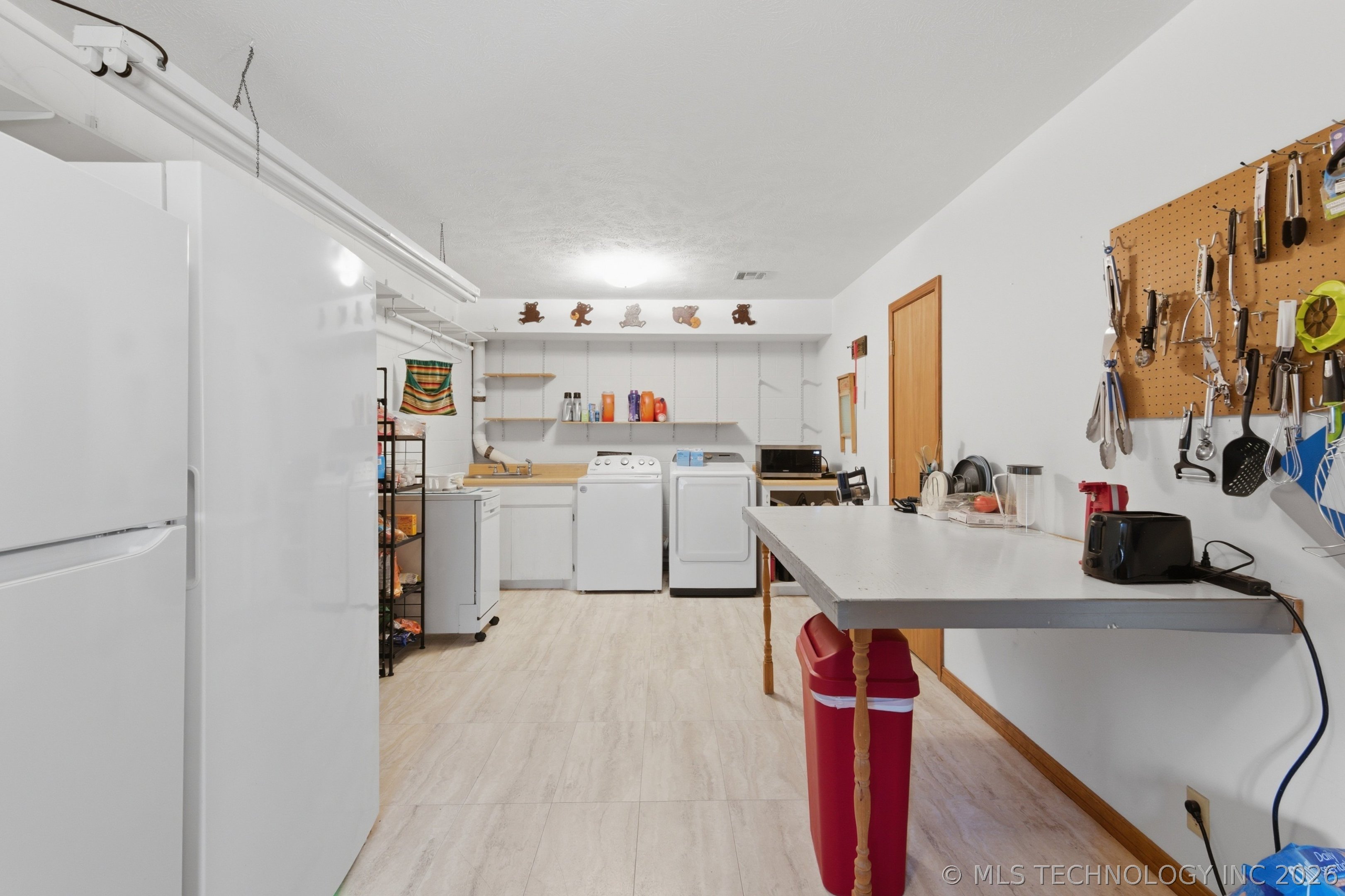 62980 E 313 Road Property Photo 32