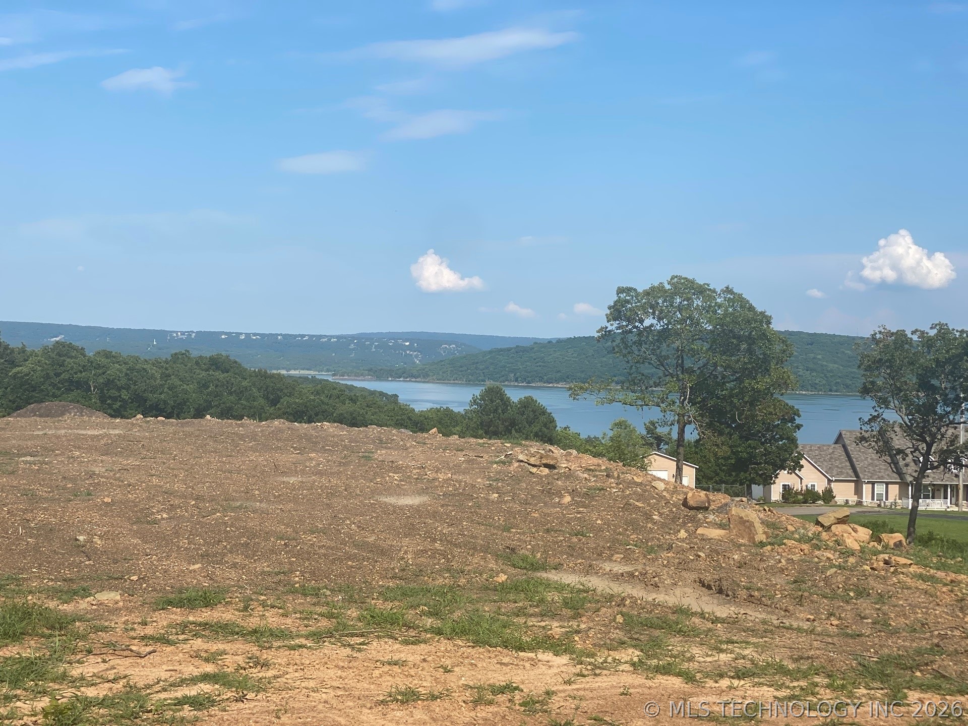 15901 W Forest Road Property Photo 8