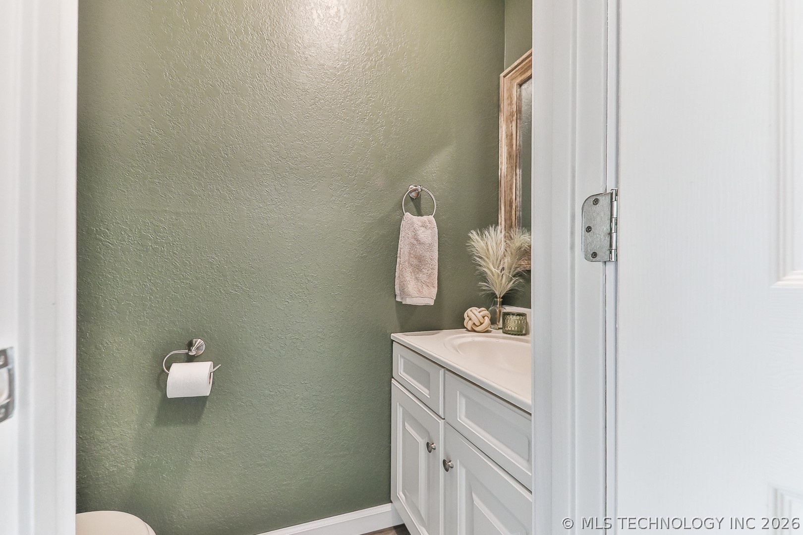 1469 County Road 4500 Property Photo 13