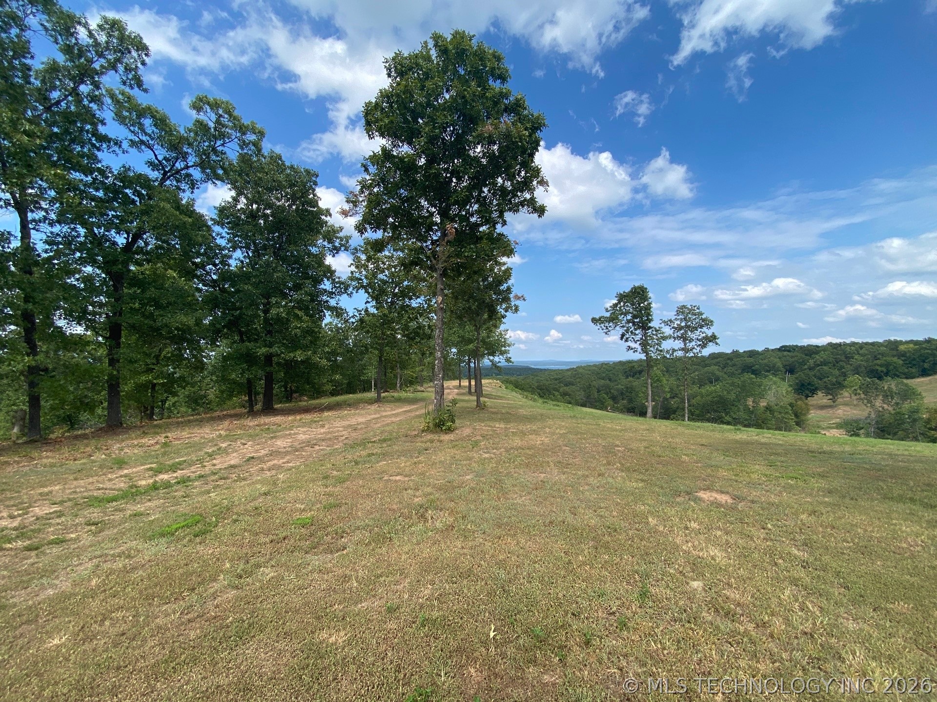 36130 S Magnolia Lane Property Photo 3